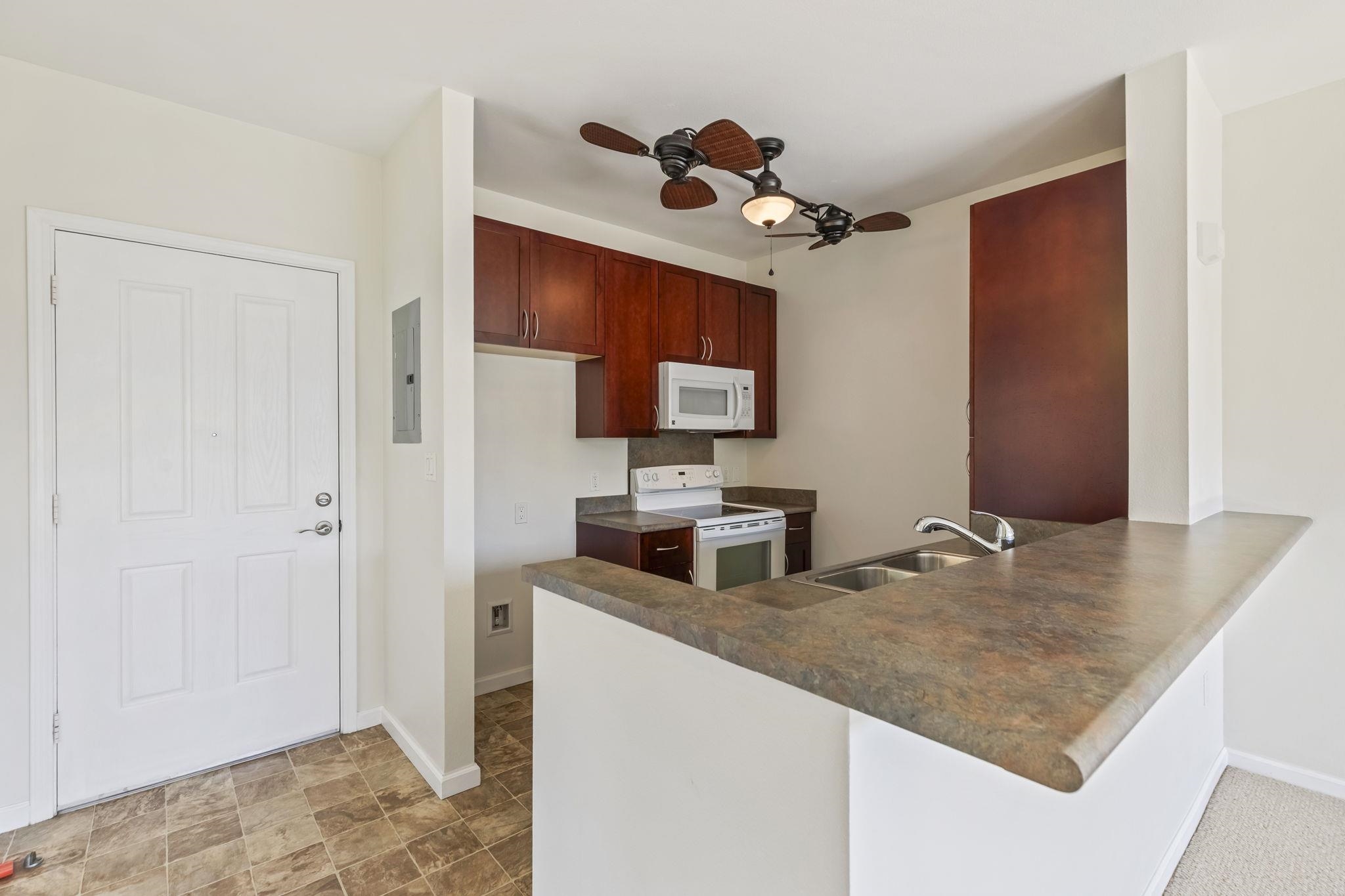 Hoolea Terrace at Kehalani condo # 606, Wailuku, Hawaii - photo 6 of 37