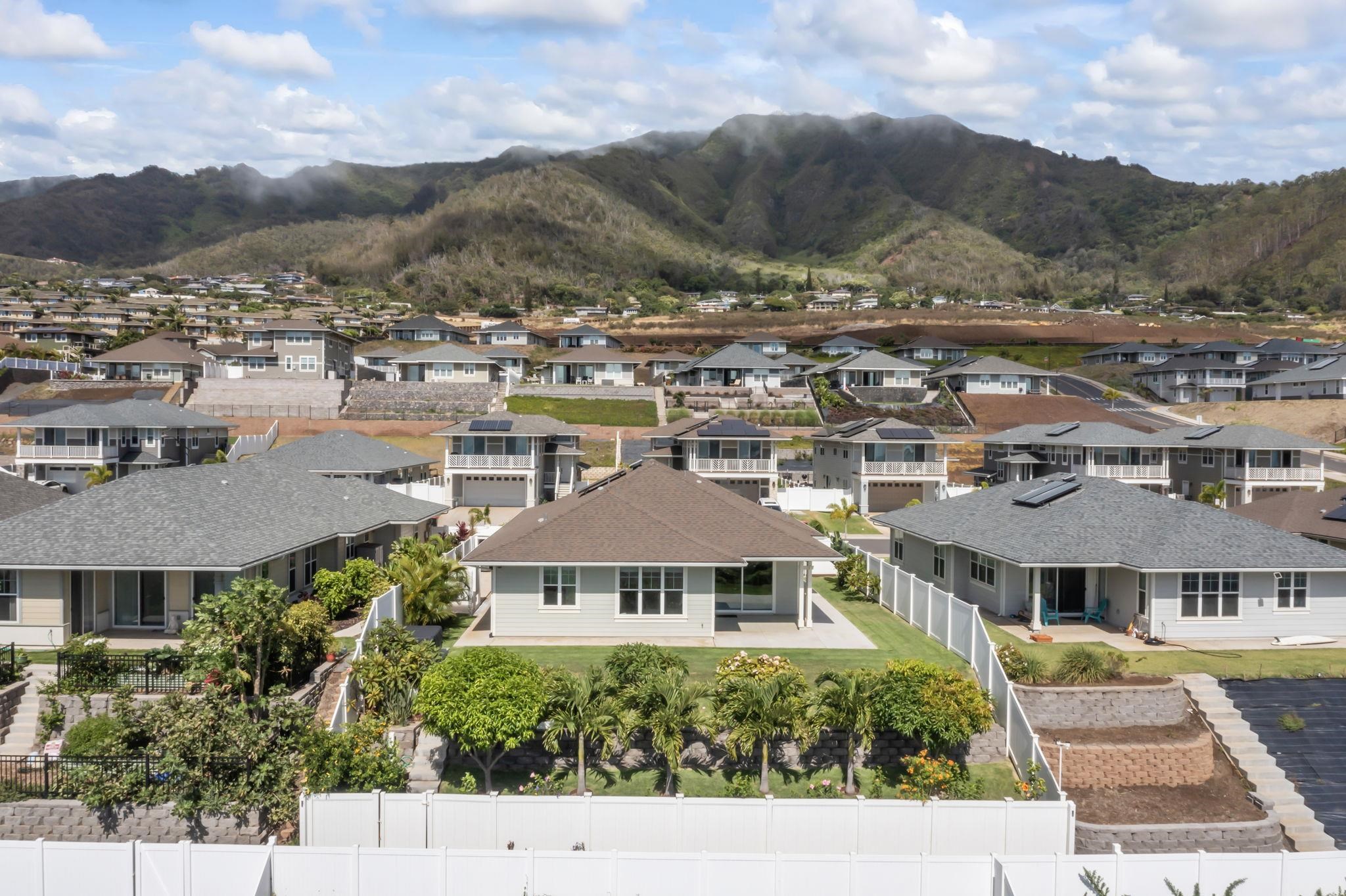 115  Nanu Pl Kehalani, Wailuku home - photo 3 of 39