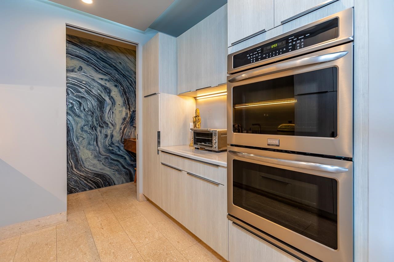 11505  Honoapiilani Hwy Olowalu Village, Olowalu home - photo 17 of 49