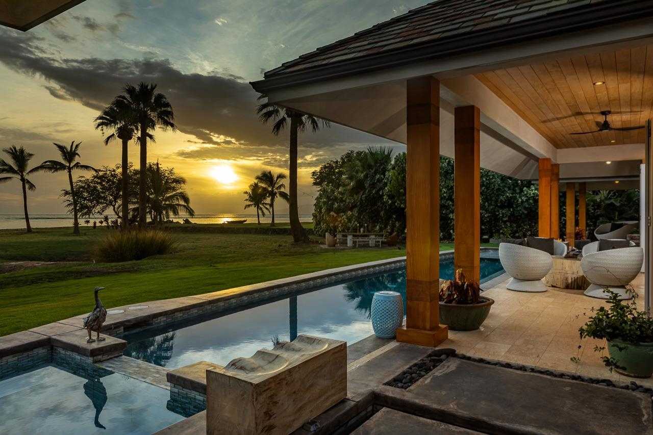 11505  Honoapiilani Hwy Olowalu Village, Olowalu home - photo 3 of 49