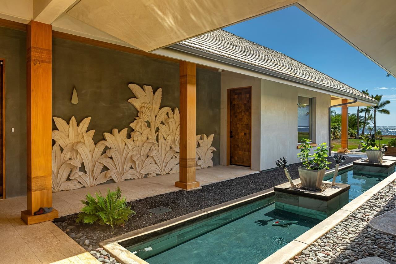 11505  Honoapiilani Hwy Olowalu Village, Olowalu home - photo 6 of 49