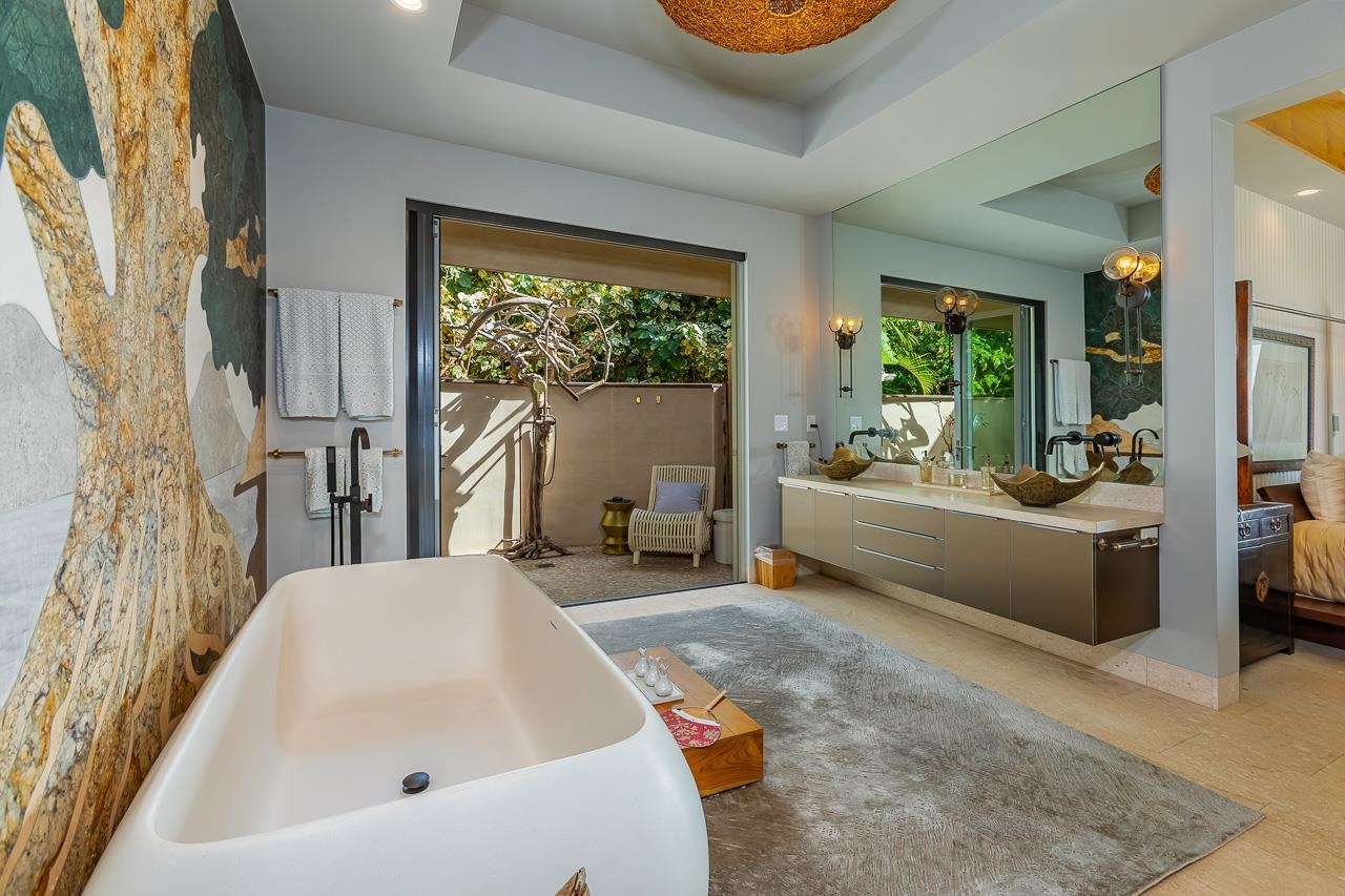 11505  Honoapiilani Hwy Olowalu Village, Olowalu home - photo 7 of 49