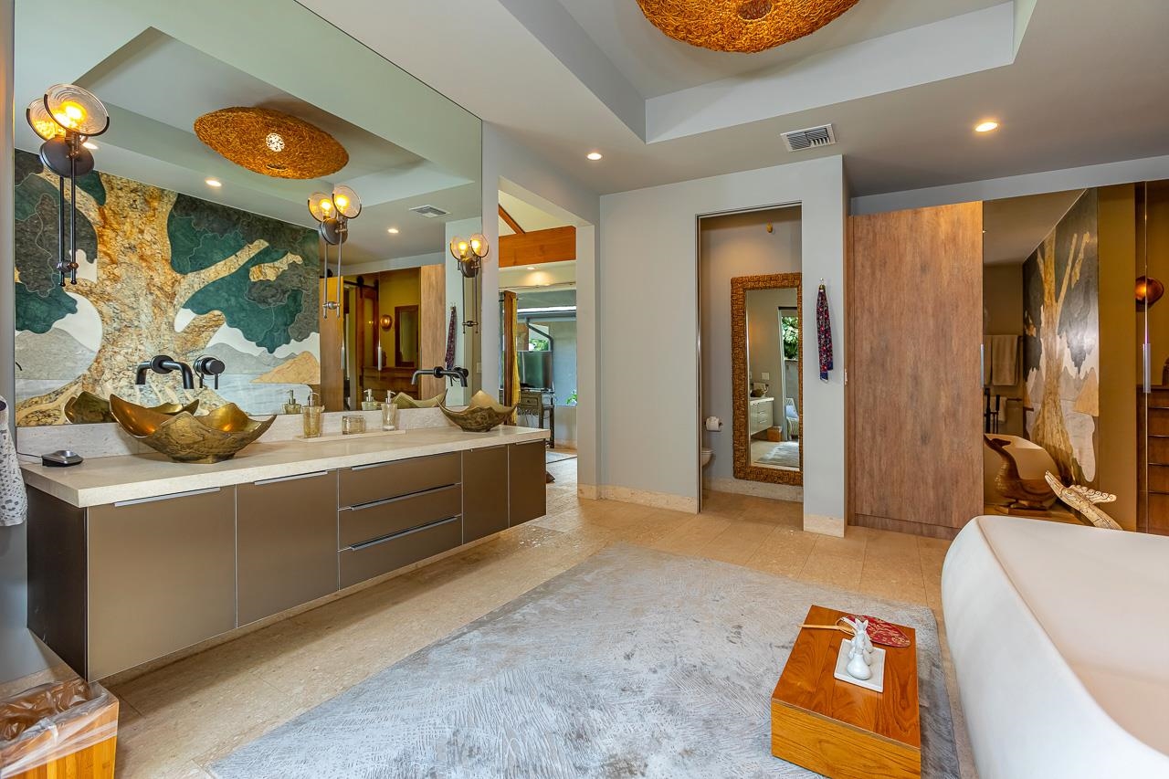 11505  Honoapiilani Hwy Olowalu Village, Olowalu home - photo 9 of 49