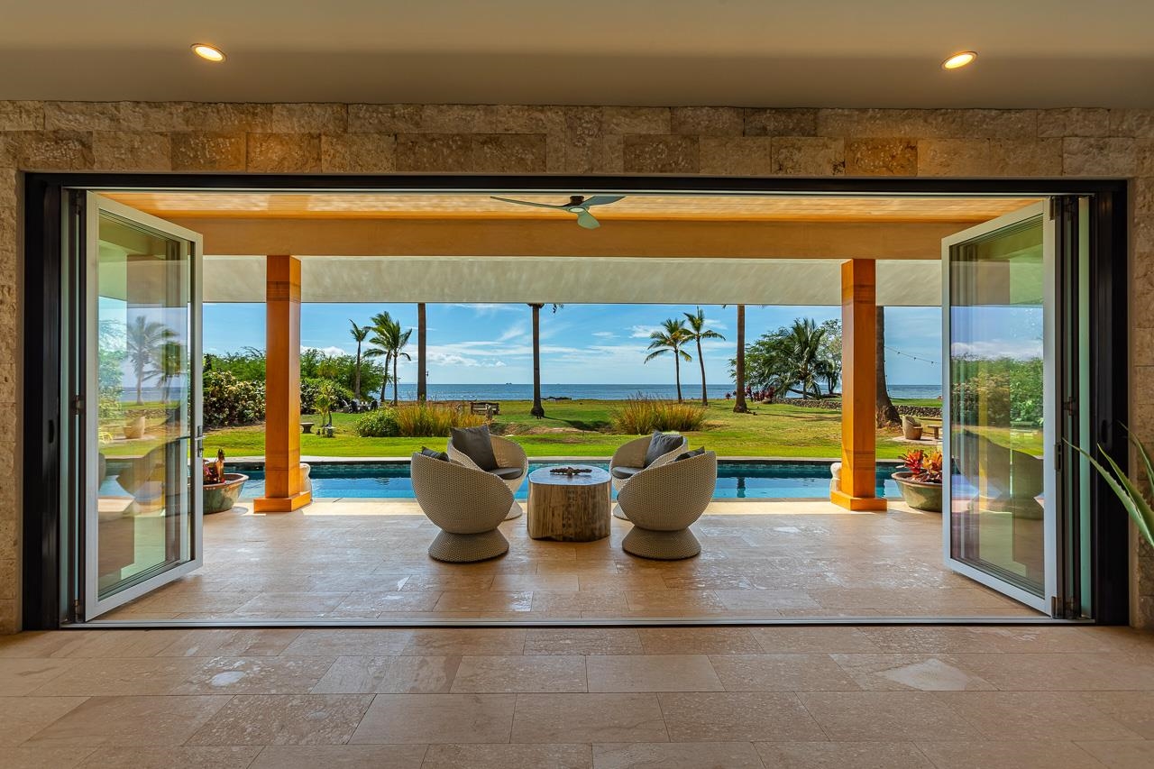 11505  Honoapiilani Hwy Olowalu Village, Olowalu home - photo 8 of 50