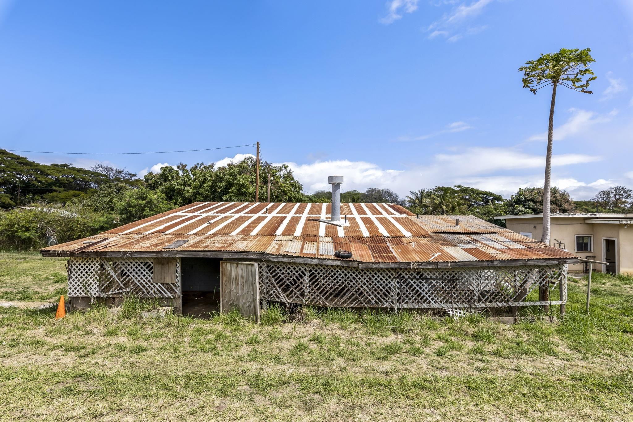 1159  Piihana Rd Happy Valley, Wailuku home - photo 16 of 31