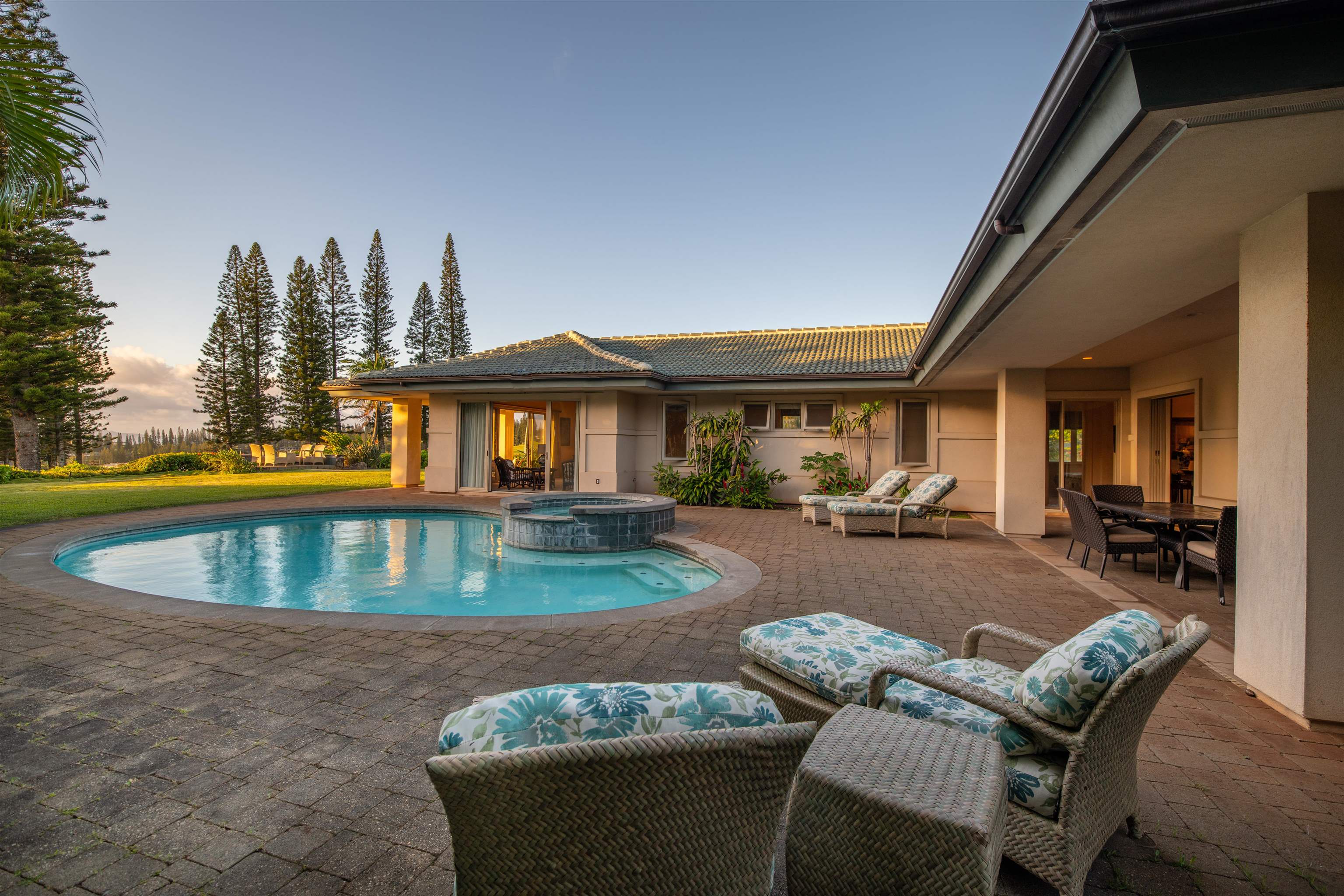 116  Pulelehua St Kapalua, Kapalua home - photo 4 of 39