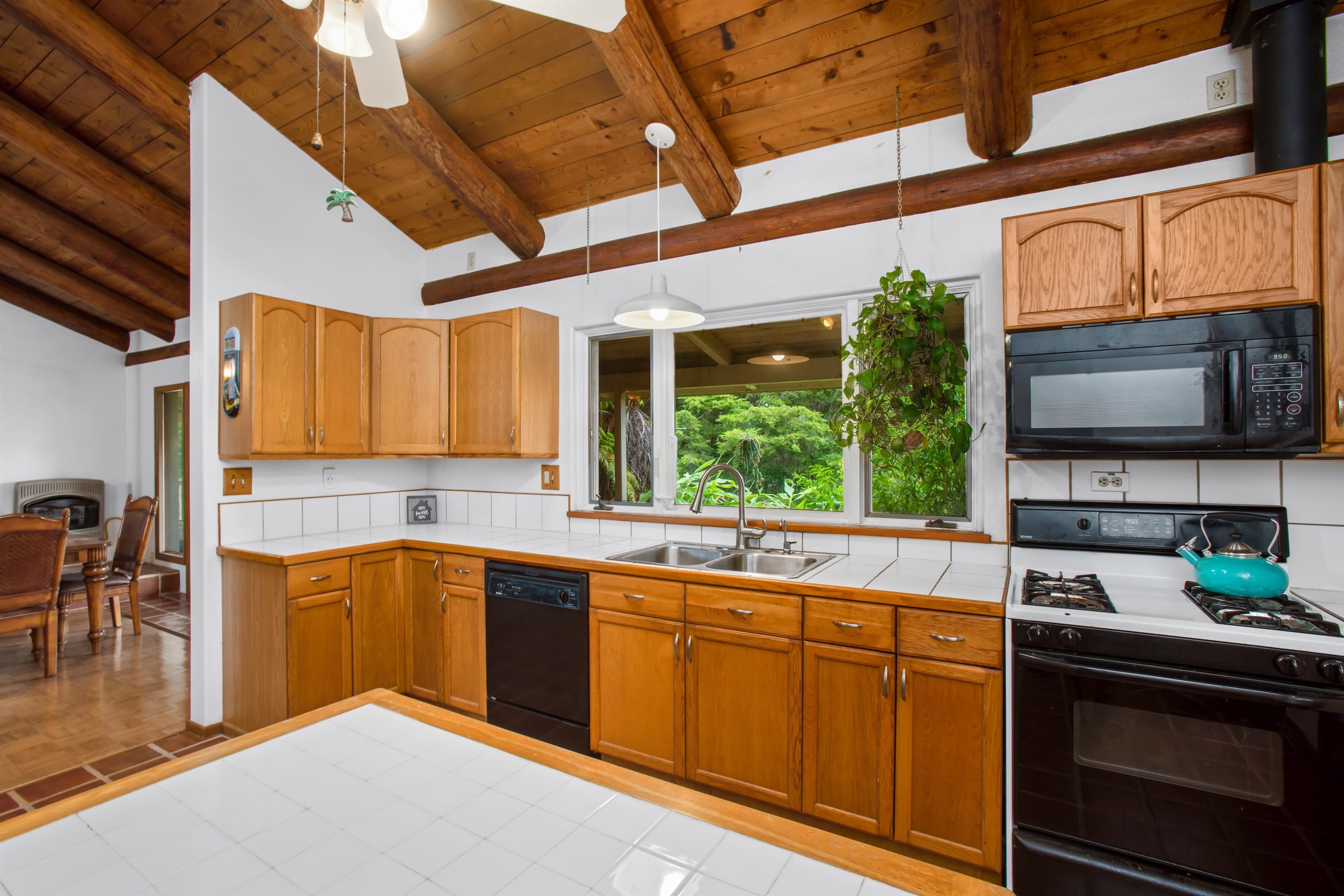 1160  Ehu Rd Upper Piiholo, Makawao/Olinda/Haliimaile home - photo 12 of 18