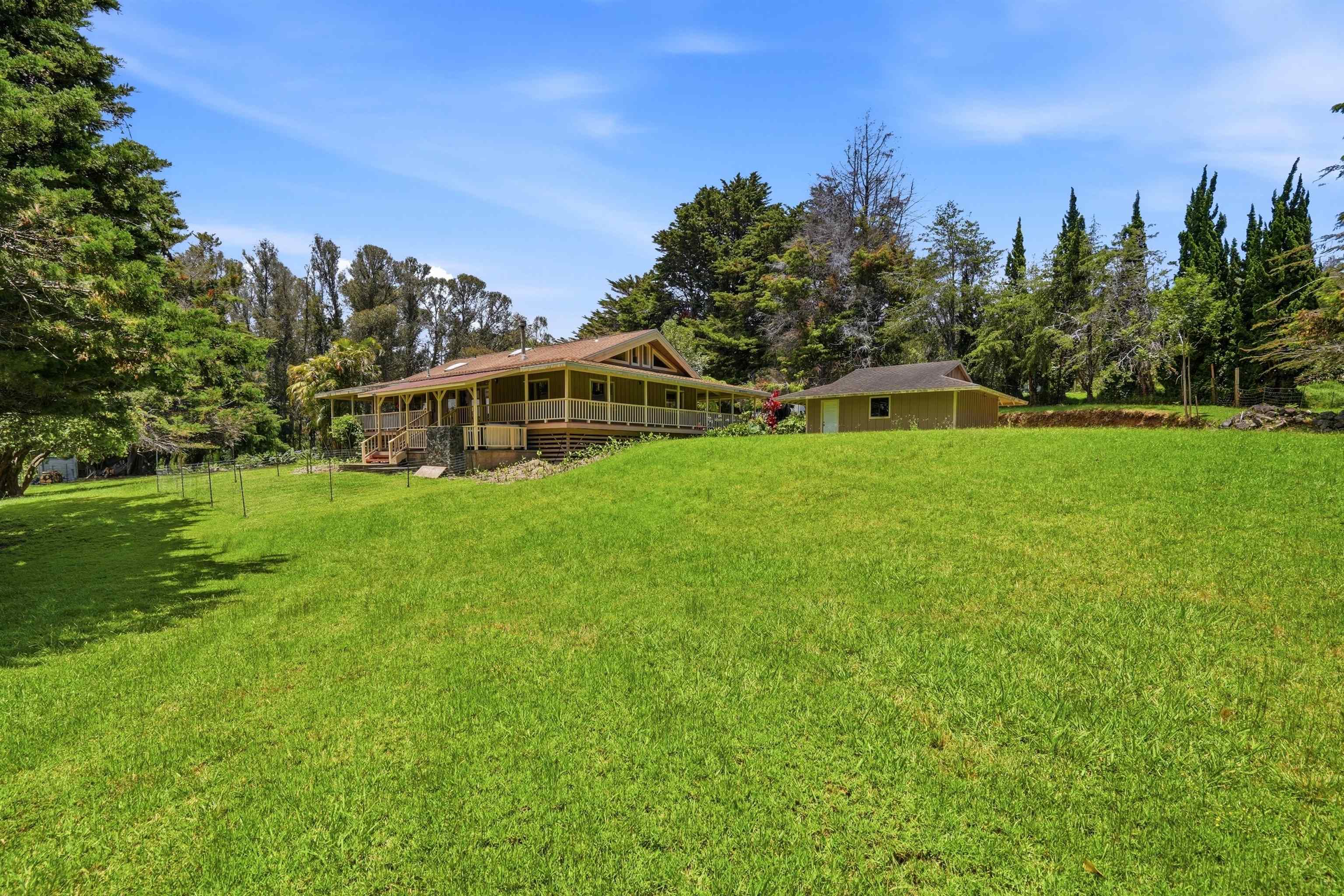 1160  Ehu Rd Upper Piiholo, Makawao/Olinda/Haliimaile home - photo 2 of 19
