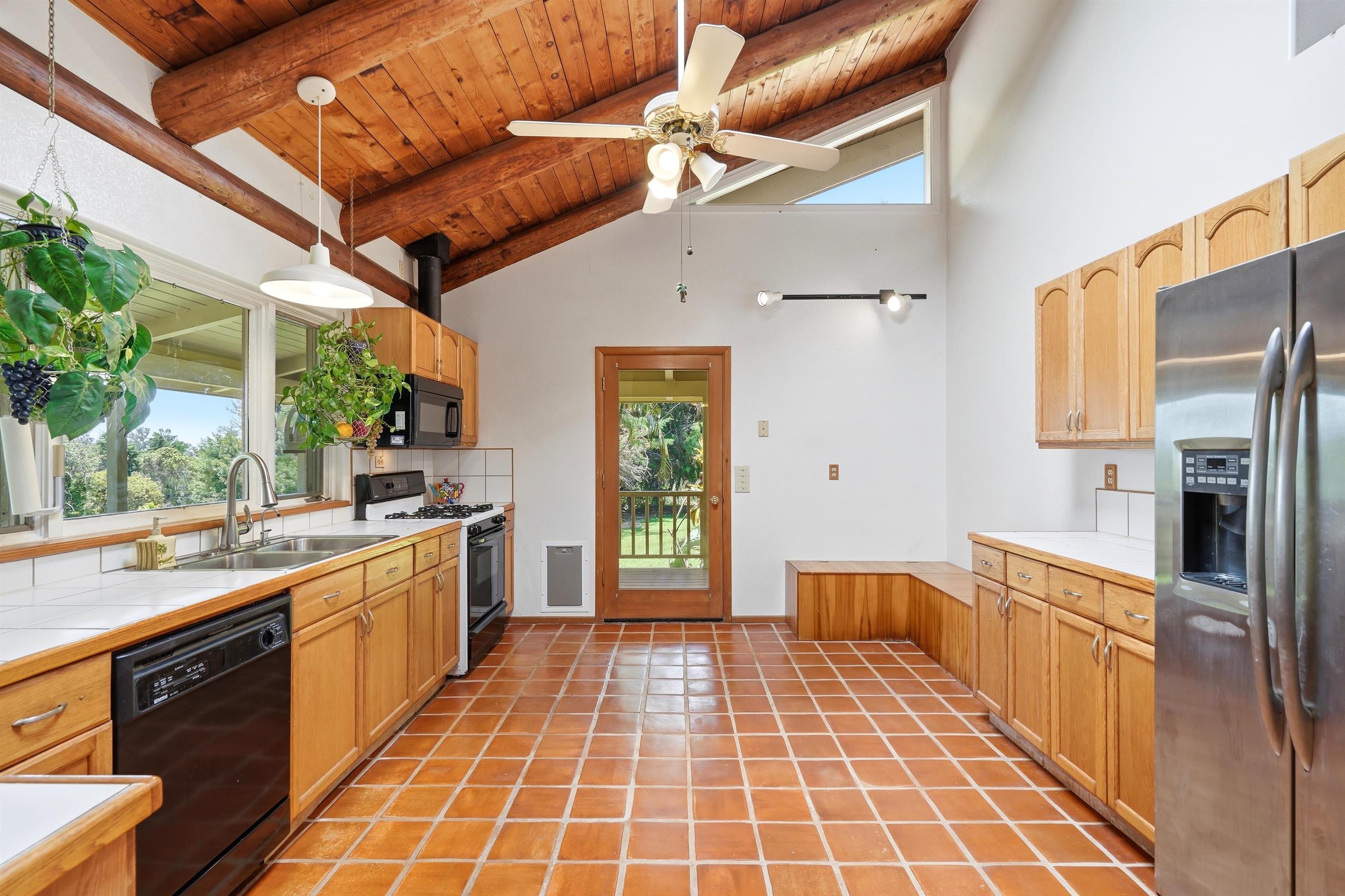 1160  Ehu Rd Upper Piiholo, Makawao/Olinda/Haliimaile home - photo 11 of 19