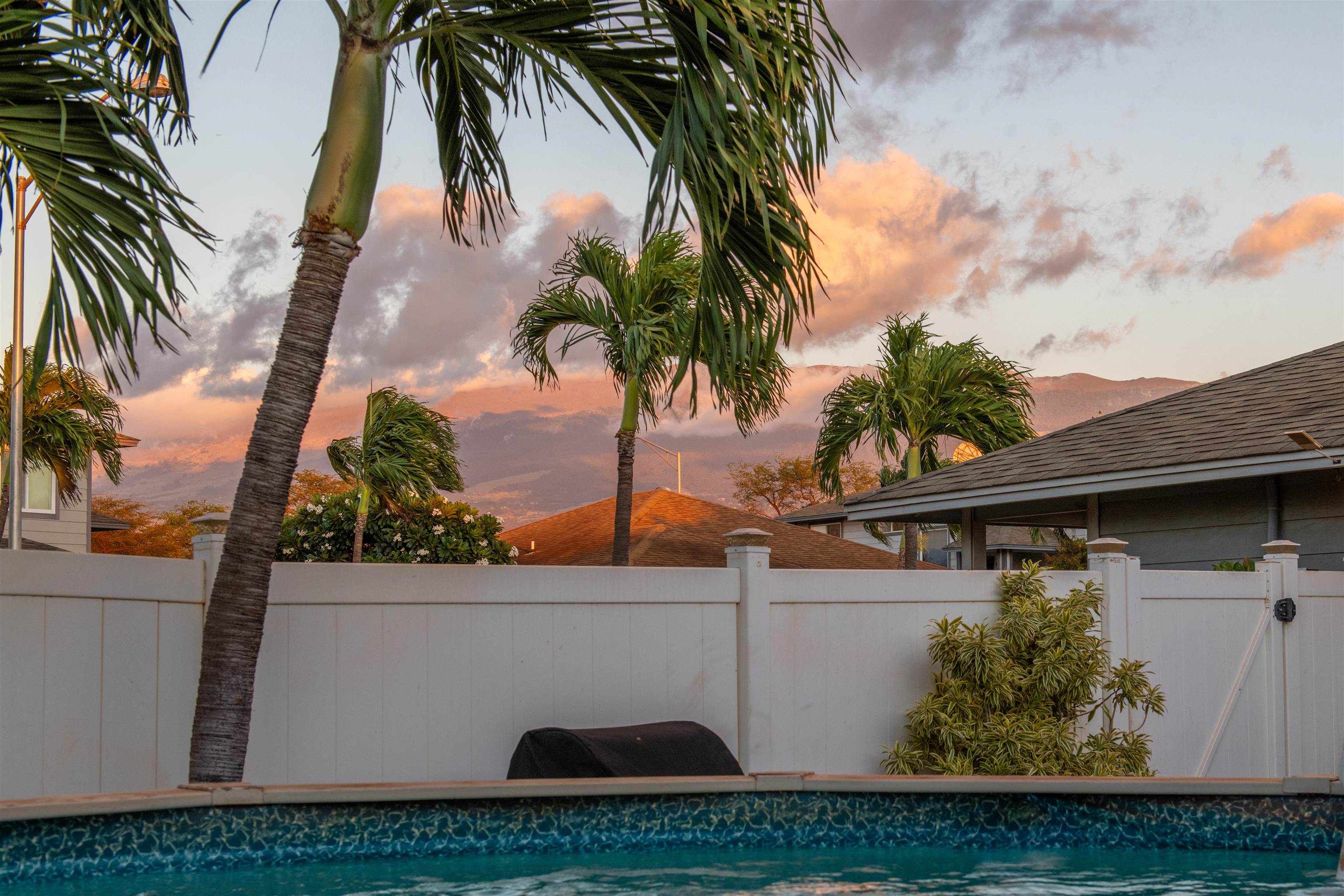 117  Kawailani Cir , Kihei home - photo 2 of 43