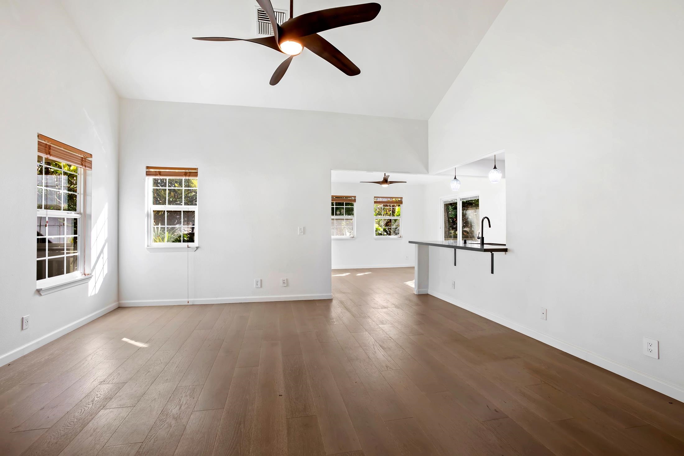 118  Waiapo Pl Central Kihei, Kihei home - photo 5 of 32