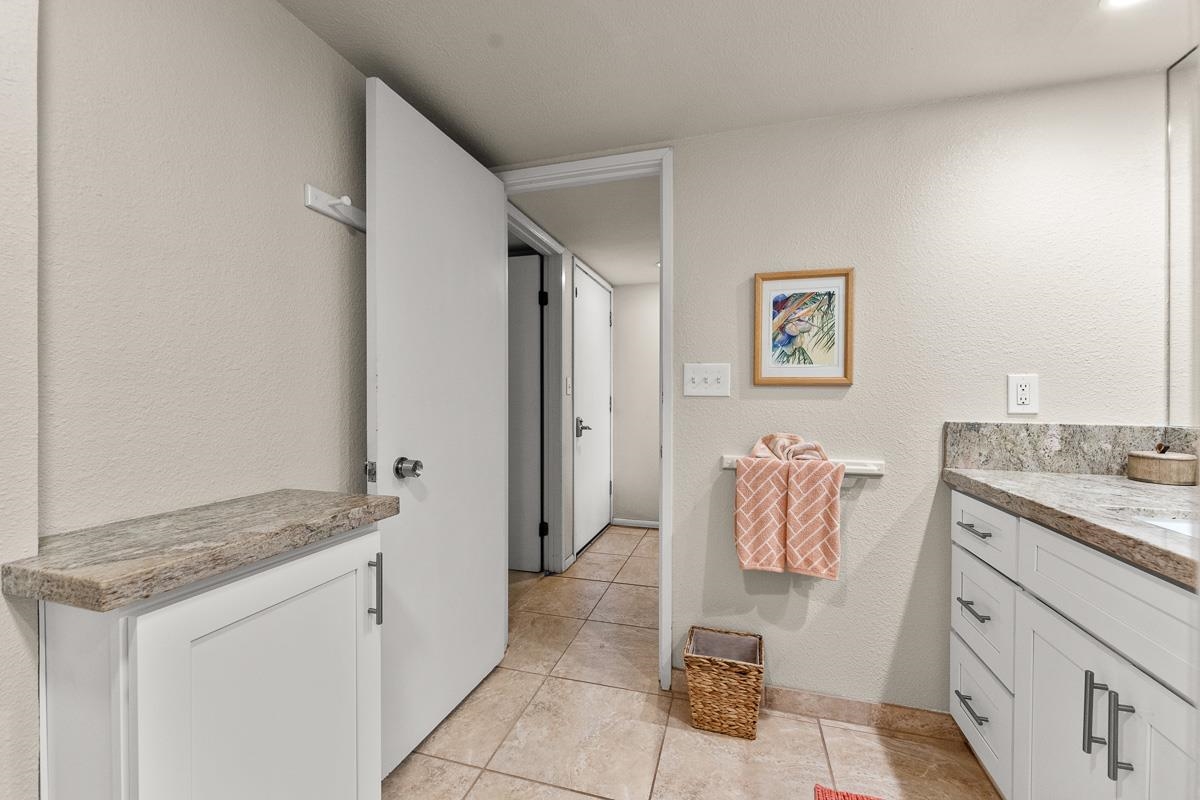 Maalaea Surf condo # C9, Kihei, Hawaii - photo 29 of 50