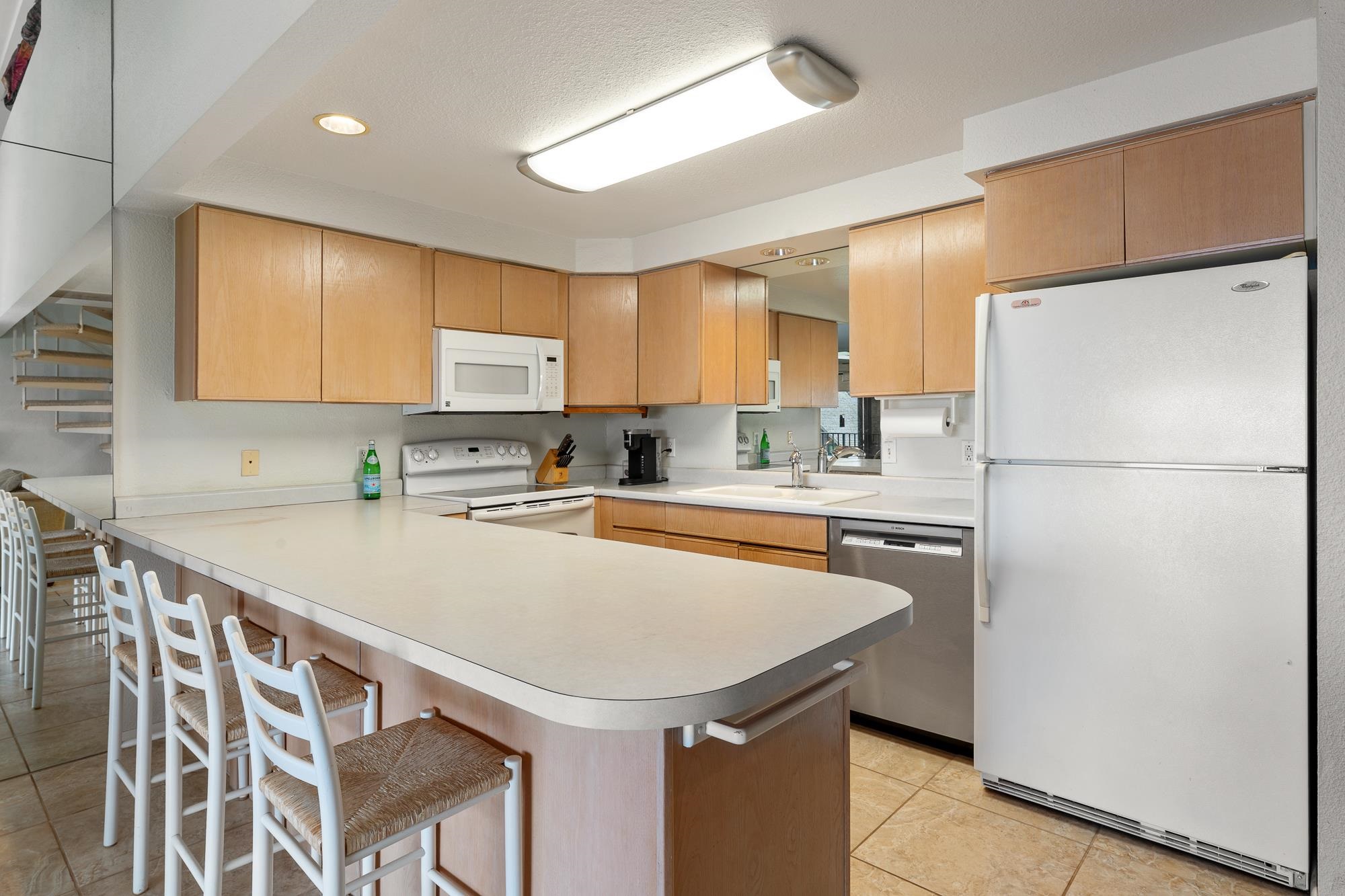 Maalaea Surf condo # C9, Kihei, Hawaii - photo 13 of 50