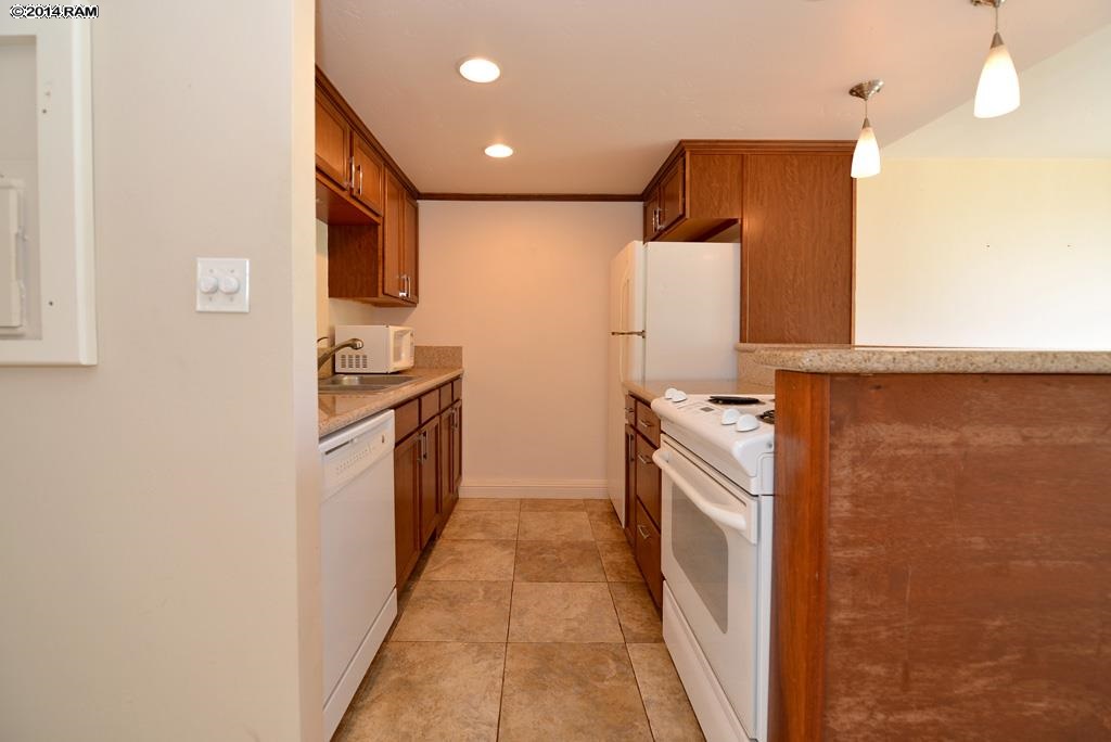 Napili Ridge condo # 14 J, Lahaina, Hawaii - photo 6 of 30