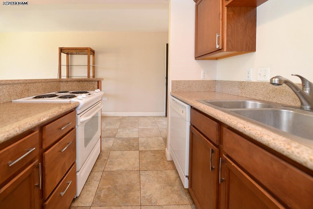 Napili Ridge condo # 14 J, Lahaina, Hawaii - photo 9 of 30