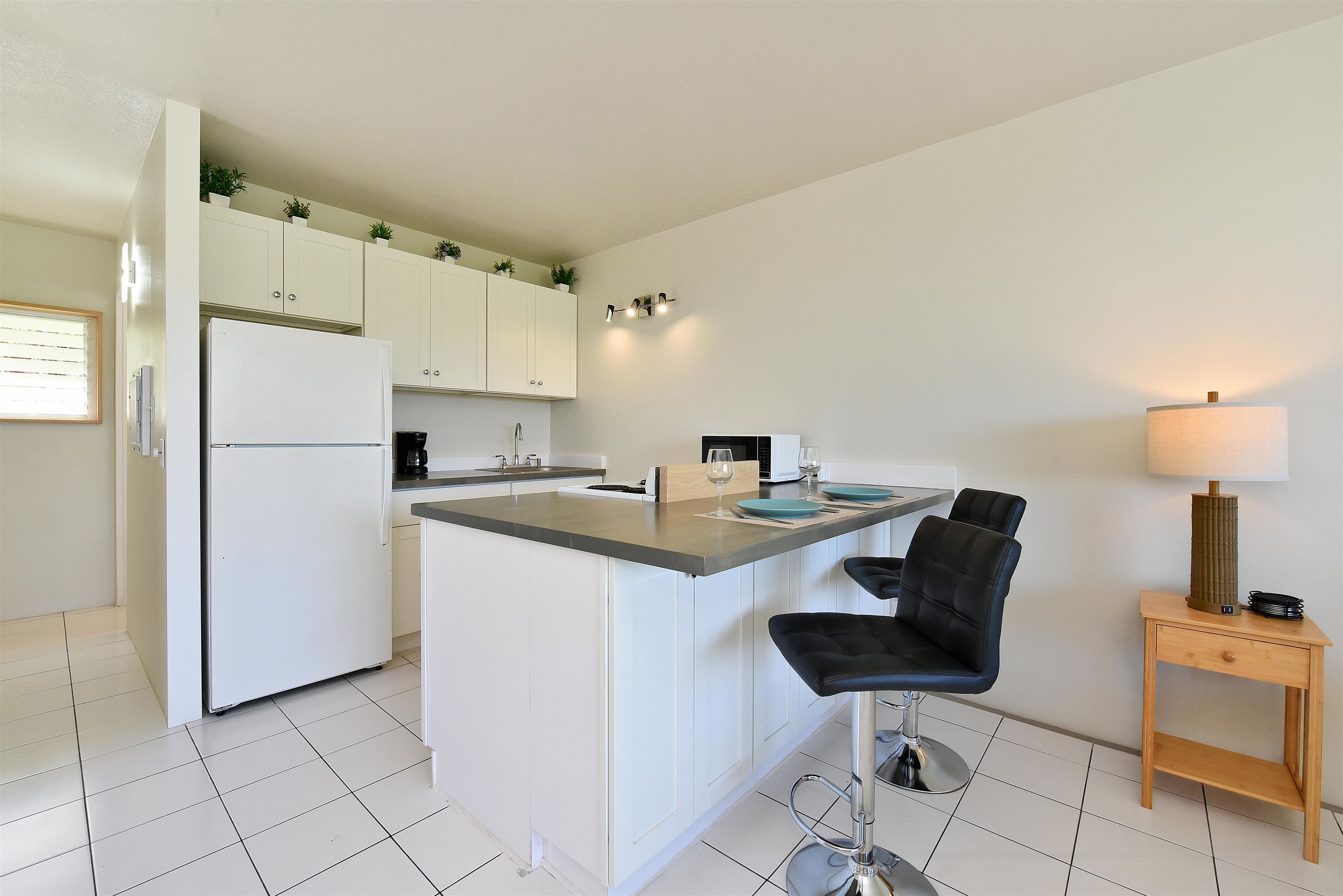 Napili Ridge condo # 16 E, Lahaina, Hawaii - photo 30 of 44