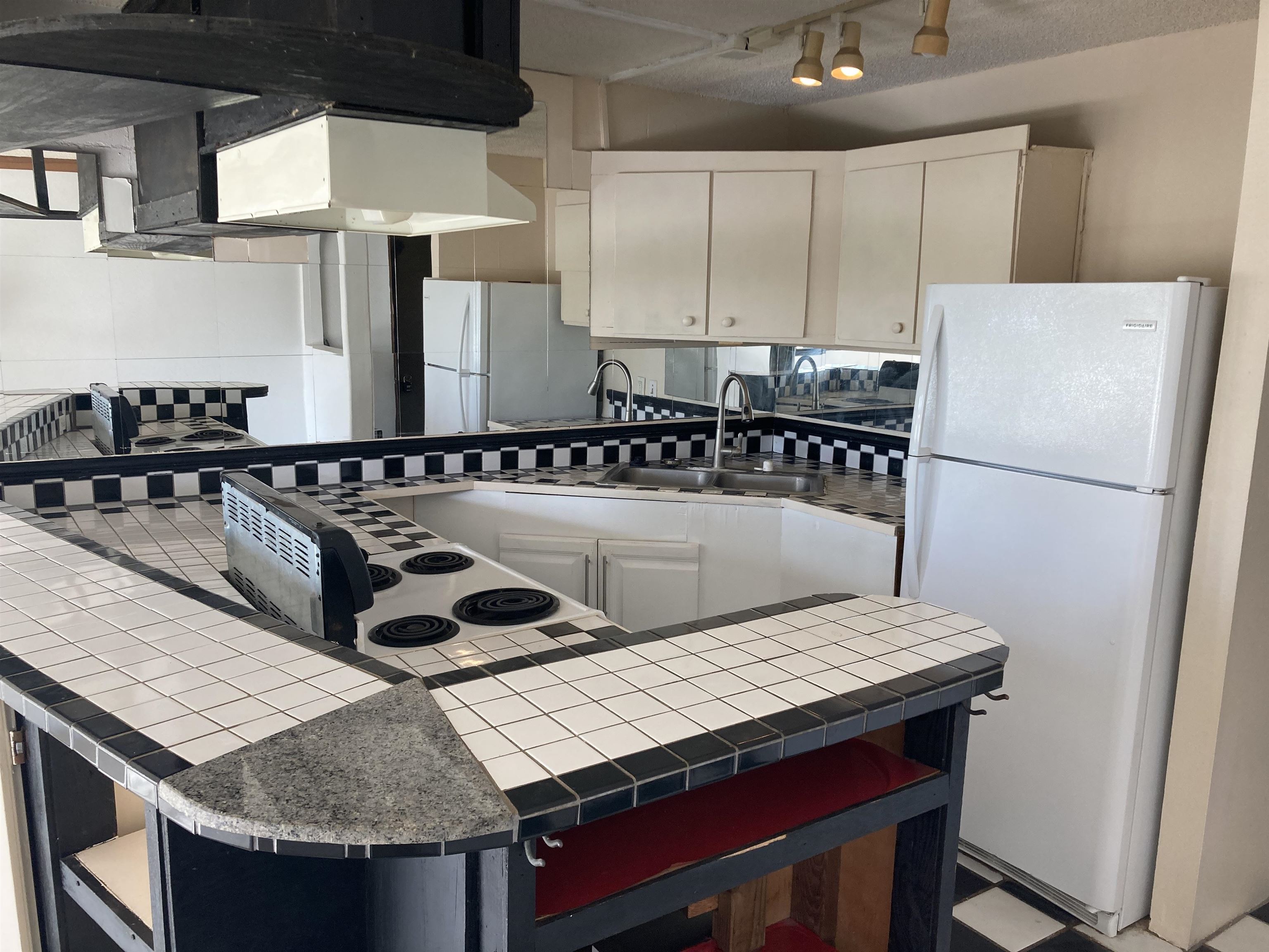 Napili Ridge condo # E13, Lahaina, Hawaii - photo 5 of 12