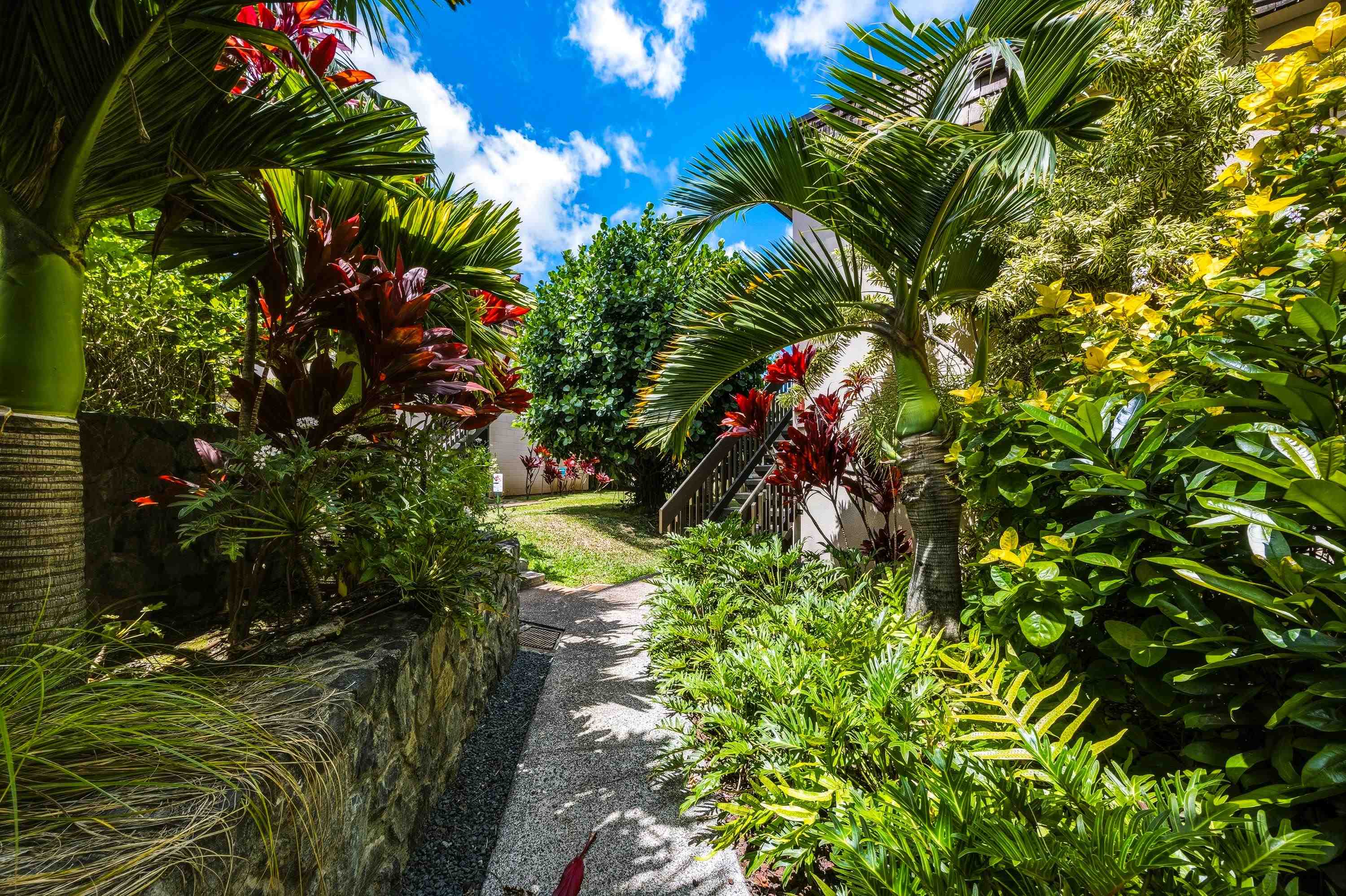 Napili Ridge condo # G11, Lahaina, Hawaii - photo 32 of 37