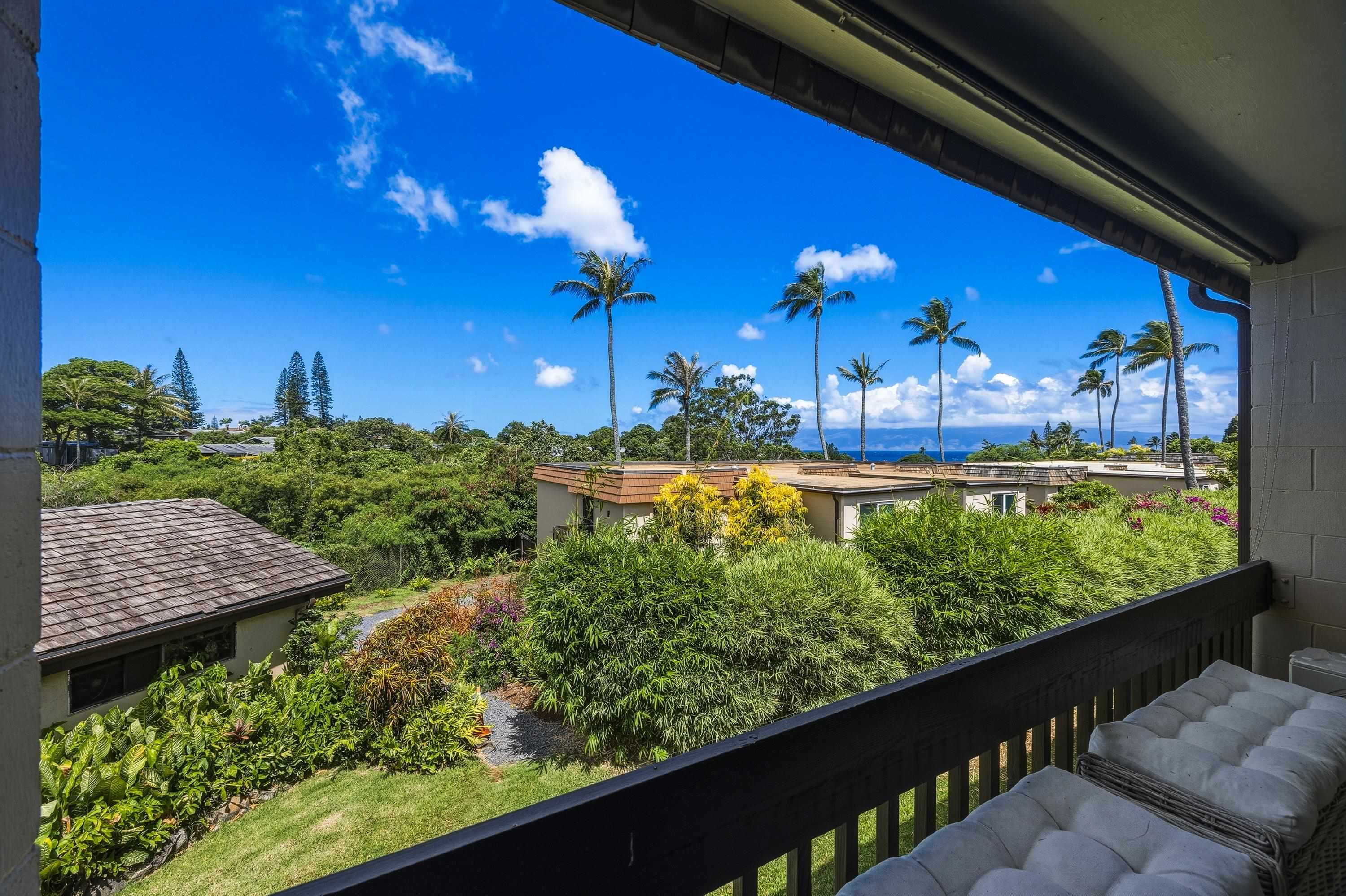 Napili Ridge condo # G11, Lahaina, Hawaii - photo 9 of 37