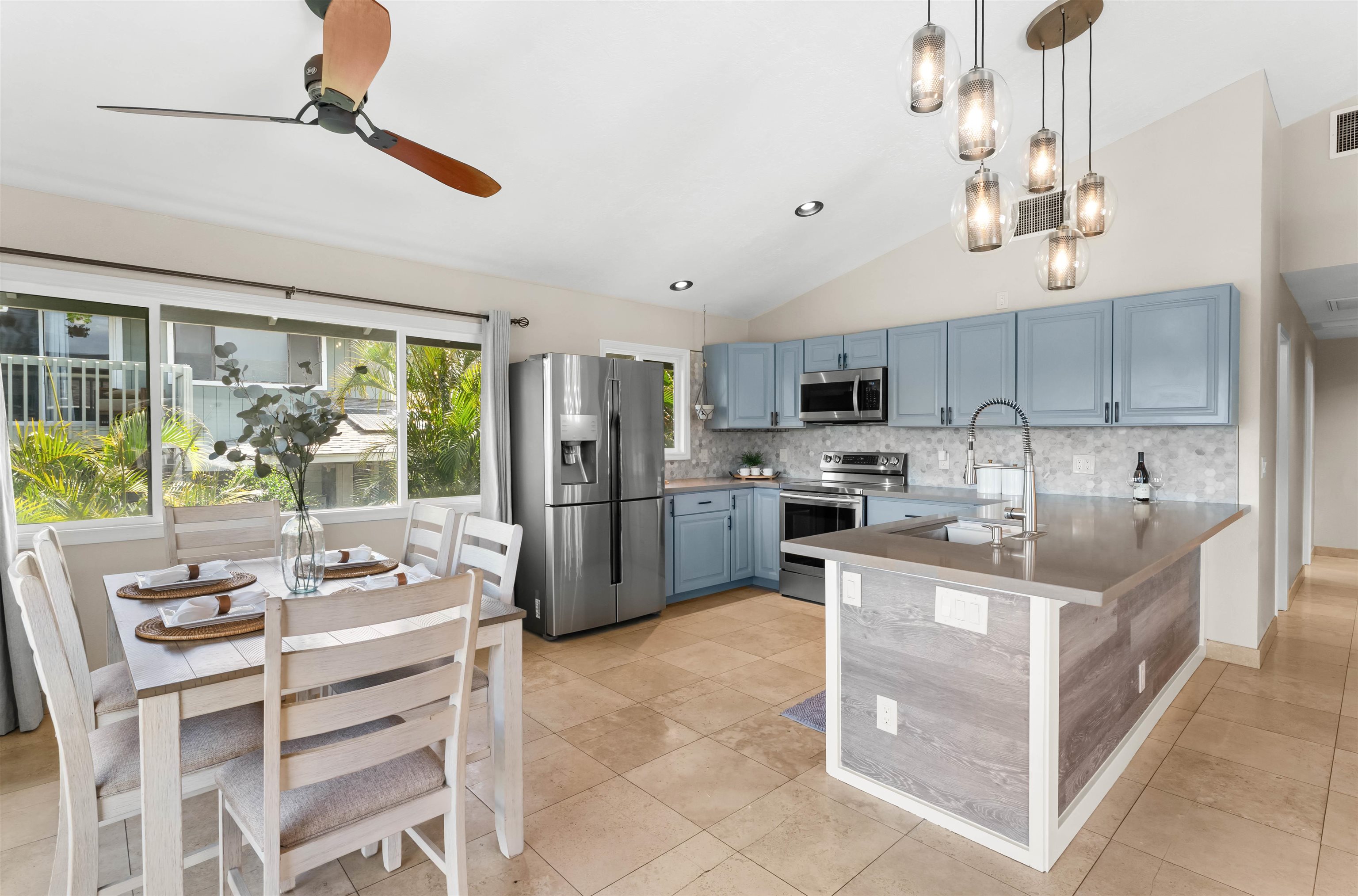 120  Pauloa Pl , Kihei home - photo 14 of 48