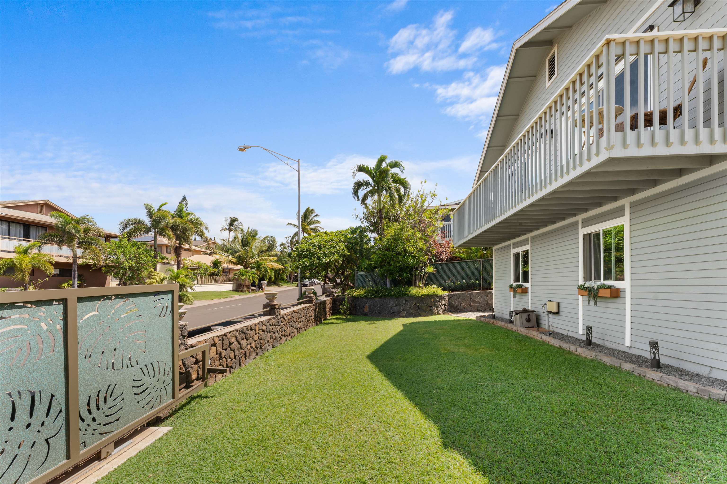 120  Pauloa Pl , Kihei home - photo 39 of 48