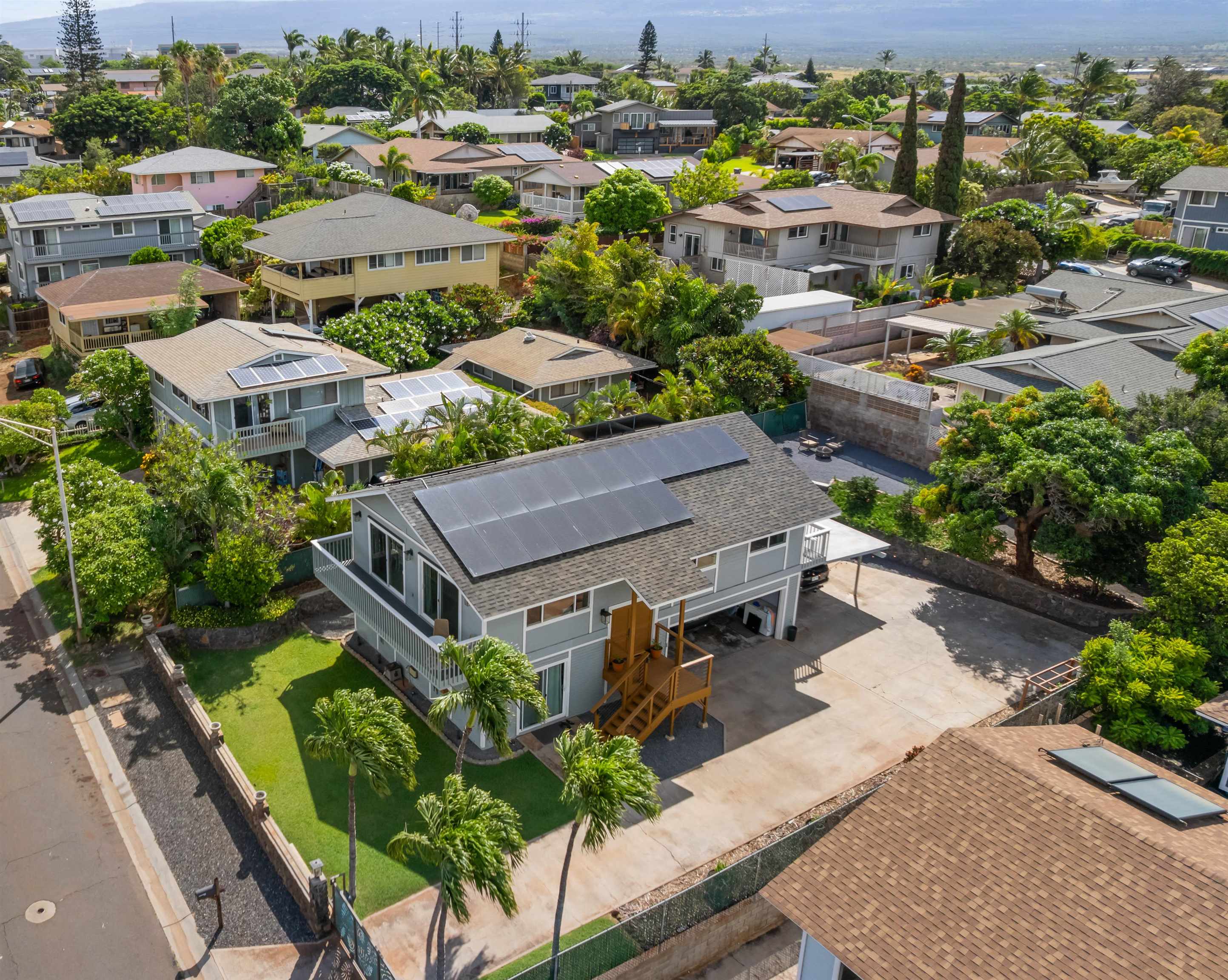 120  Pauloa Pl , Kihei home - photo 46 of 48