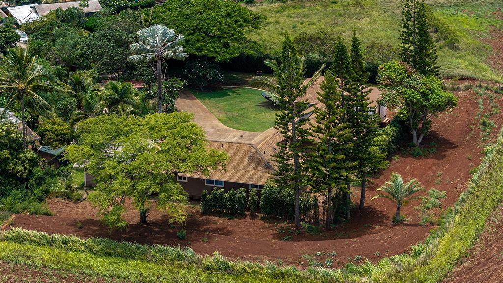 120  Ulumau Pl , Spreckelsville/Paia/Kuau home - photo 3 of 16