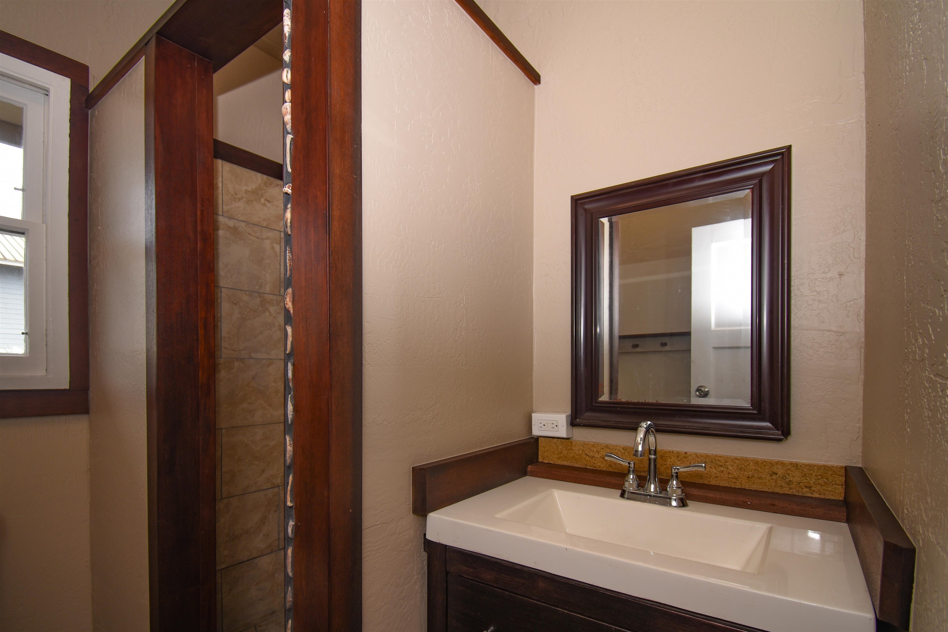 1203  Lanai Ave , Lanai home - photo 7 of 11