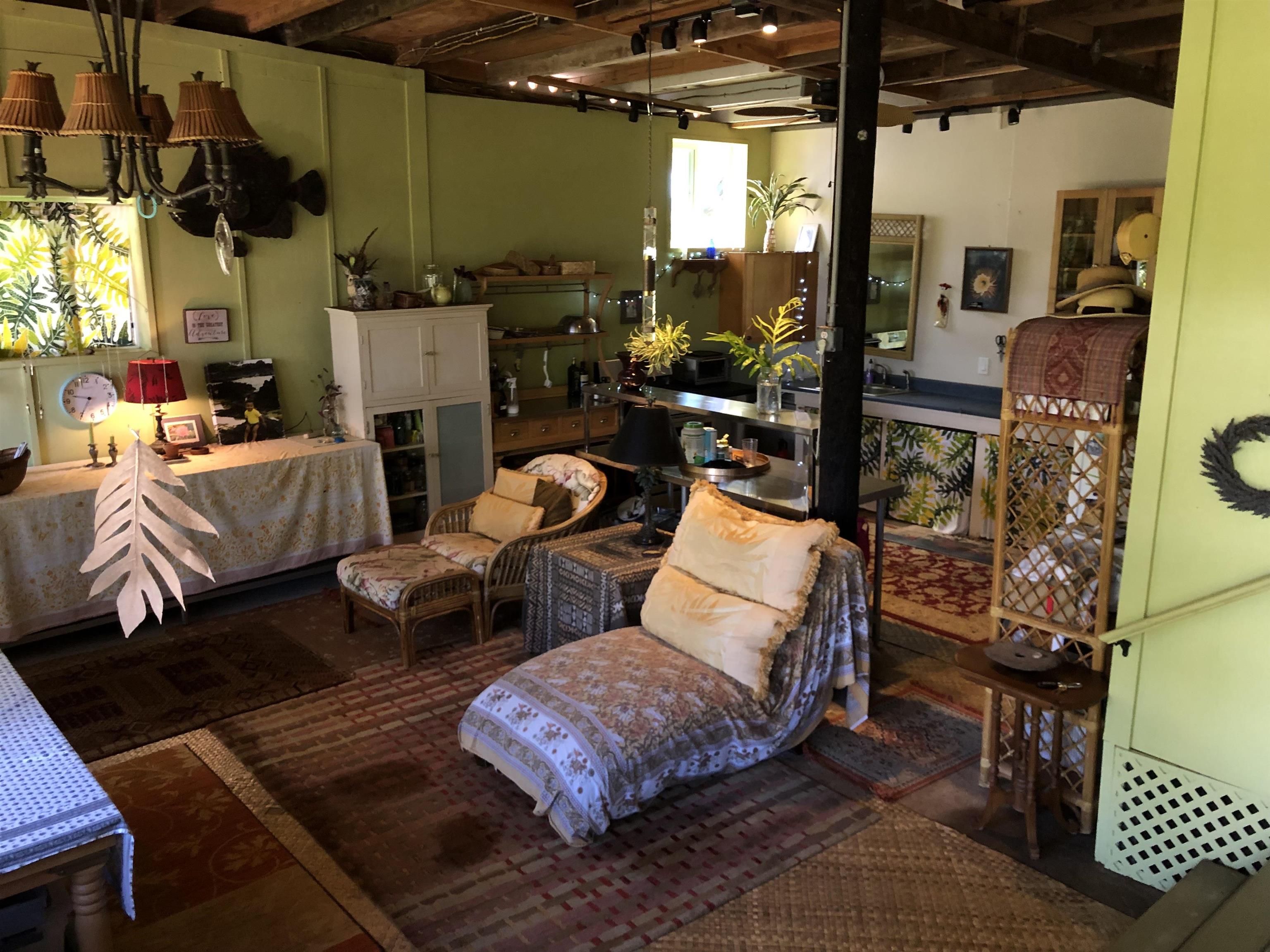 1220  Kuiaha Rd , Haiku home - photo 33 of 48