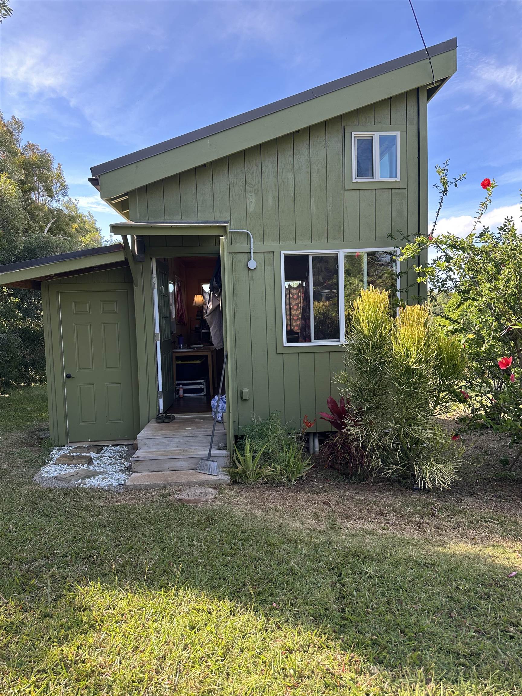1220  Kuiaha Rd , Haiku home - photo 42 of 50