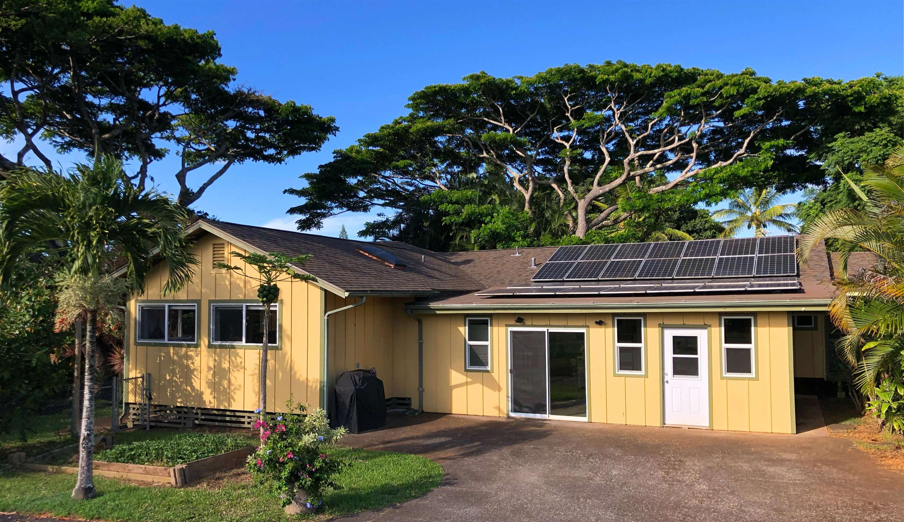1220  Kuiaha Rd , Haiku home - photo 10 of 50