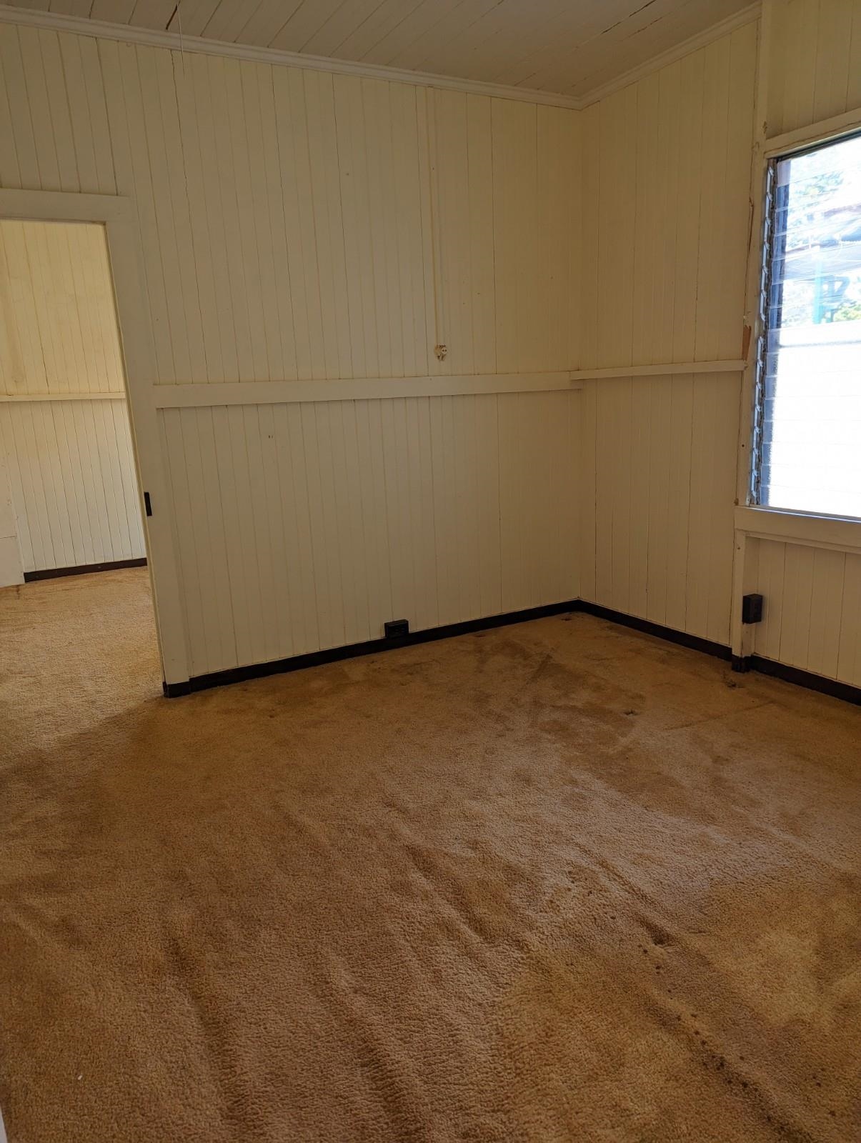 1228  Houston St , Lanai home - photo 4 of 9