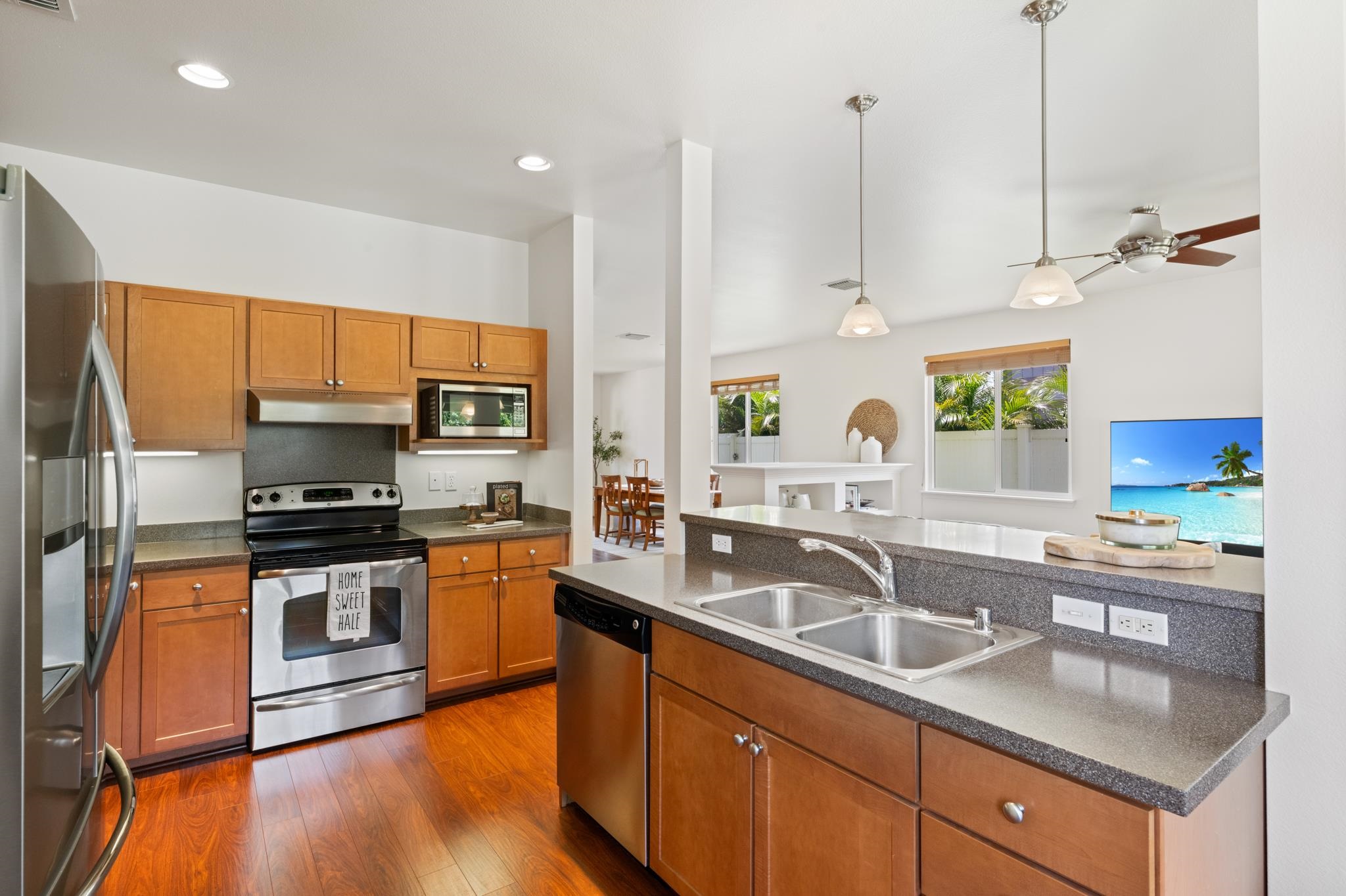 124  Kapela Pl Na Hoku At Maui Lani, Kahului home - photo 8 of 41