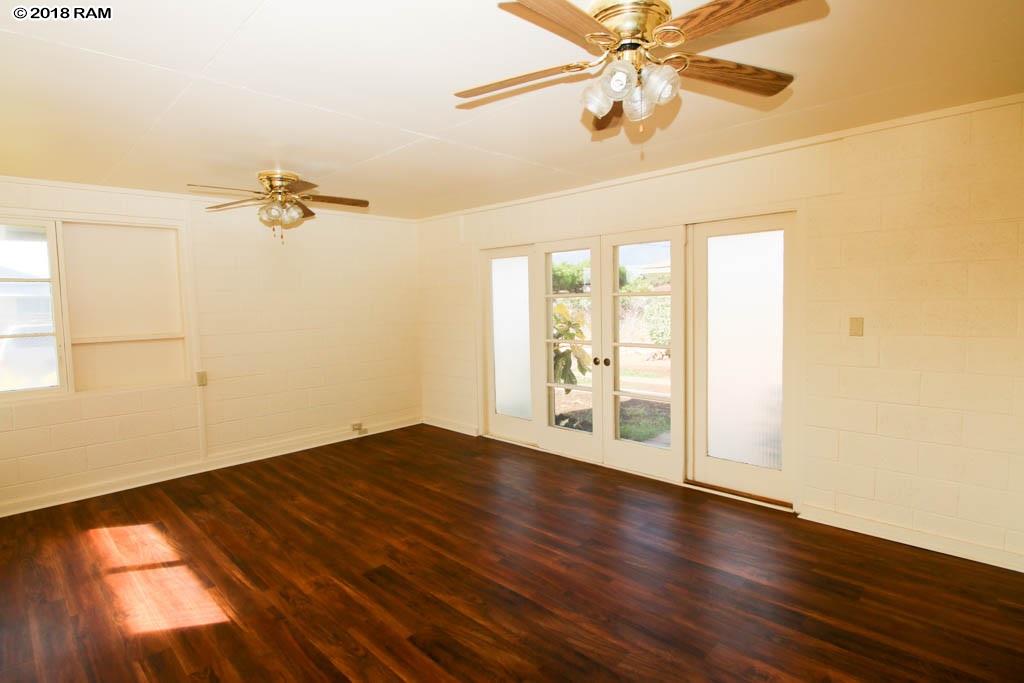 124  W Kauai St , Kahului home - photo 5 of 20