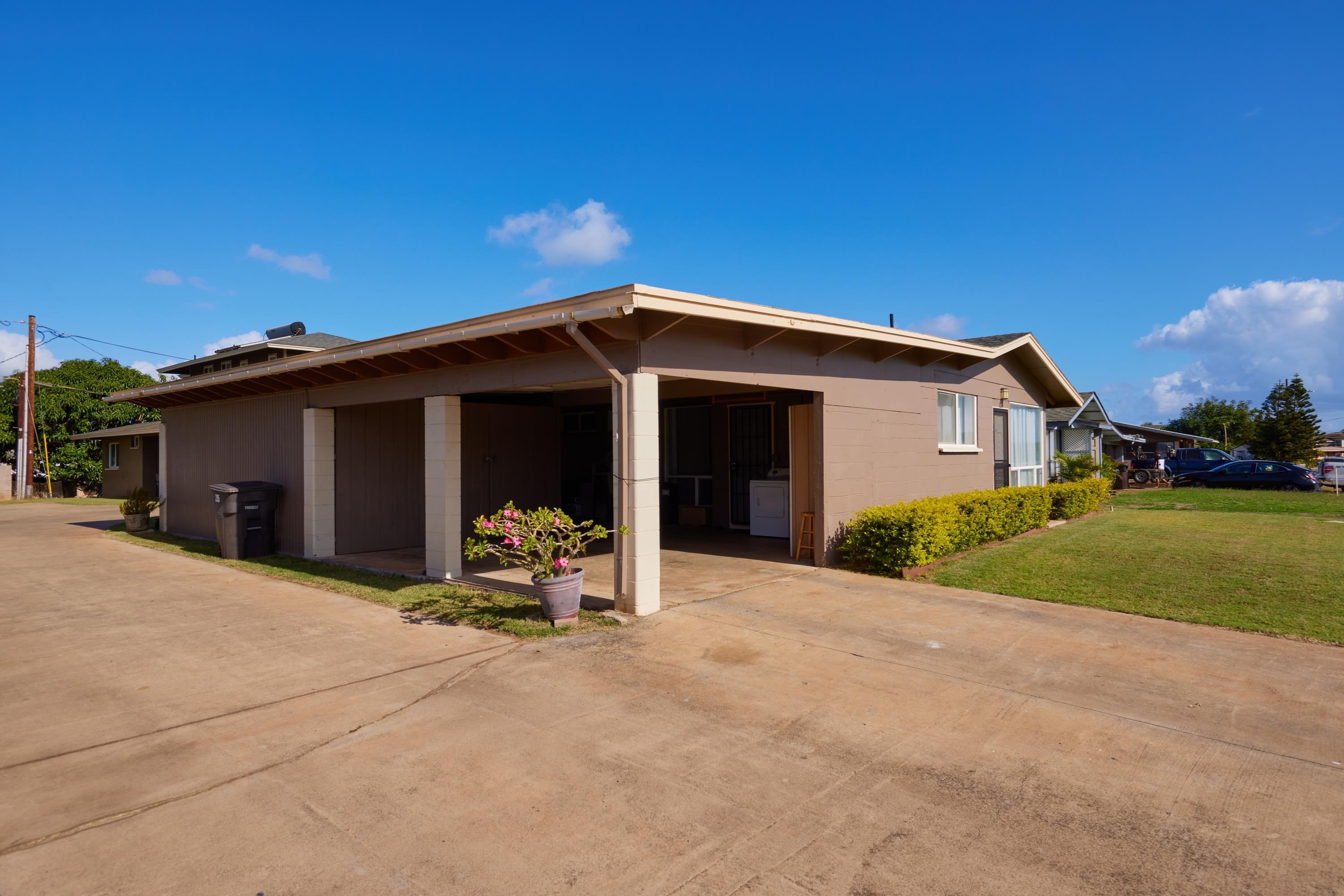 124  Molokai Akau St Kahului, Kahului home - photo 13 of 34