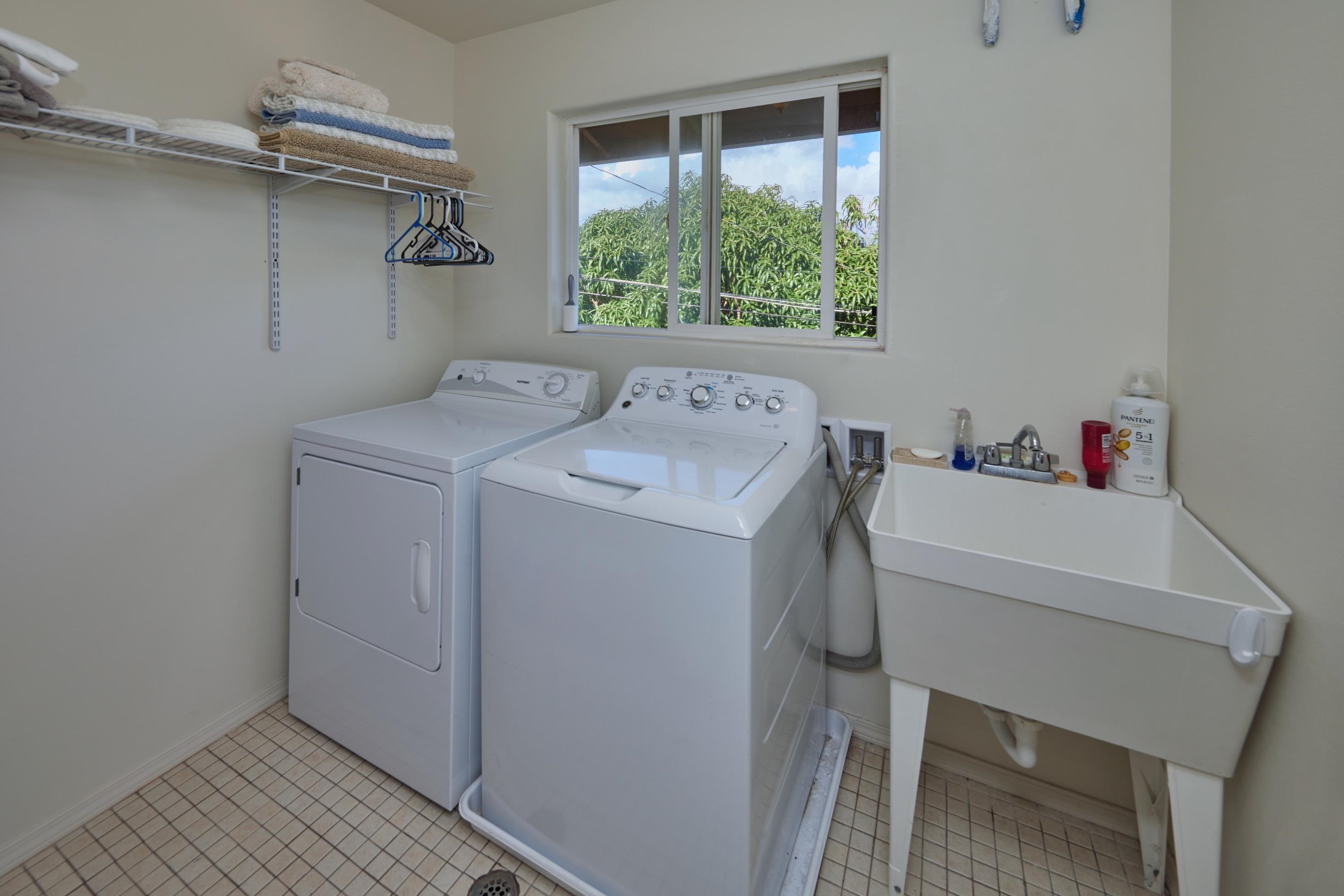 124  Molokai Akau St Kahului, Kahului home - photo 15 of 34