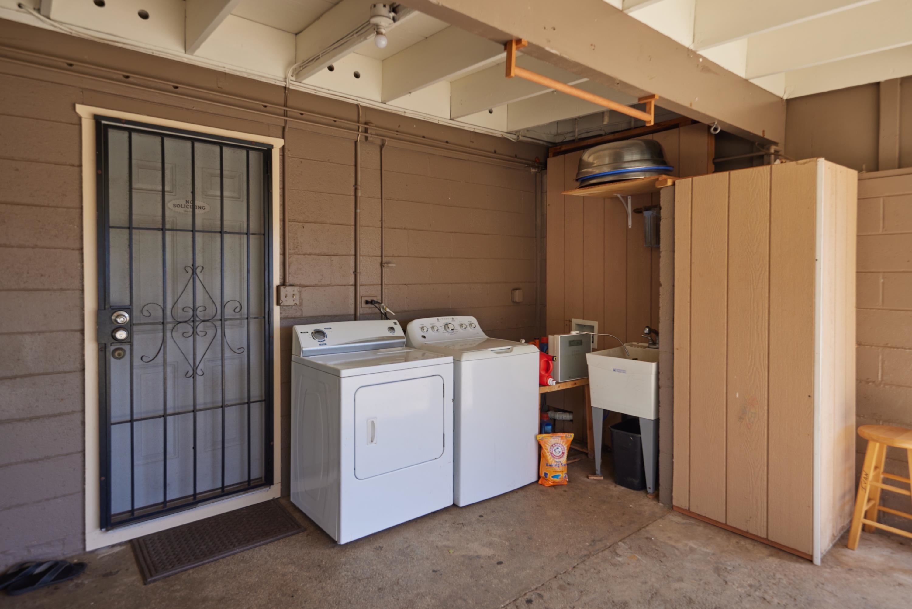 124  Molokai Akau St Kahului, Kahului home - photo 30 of 34