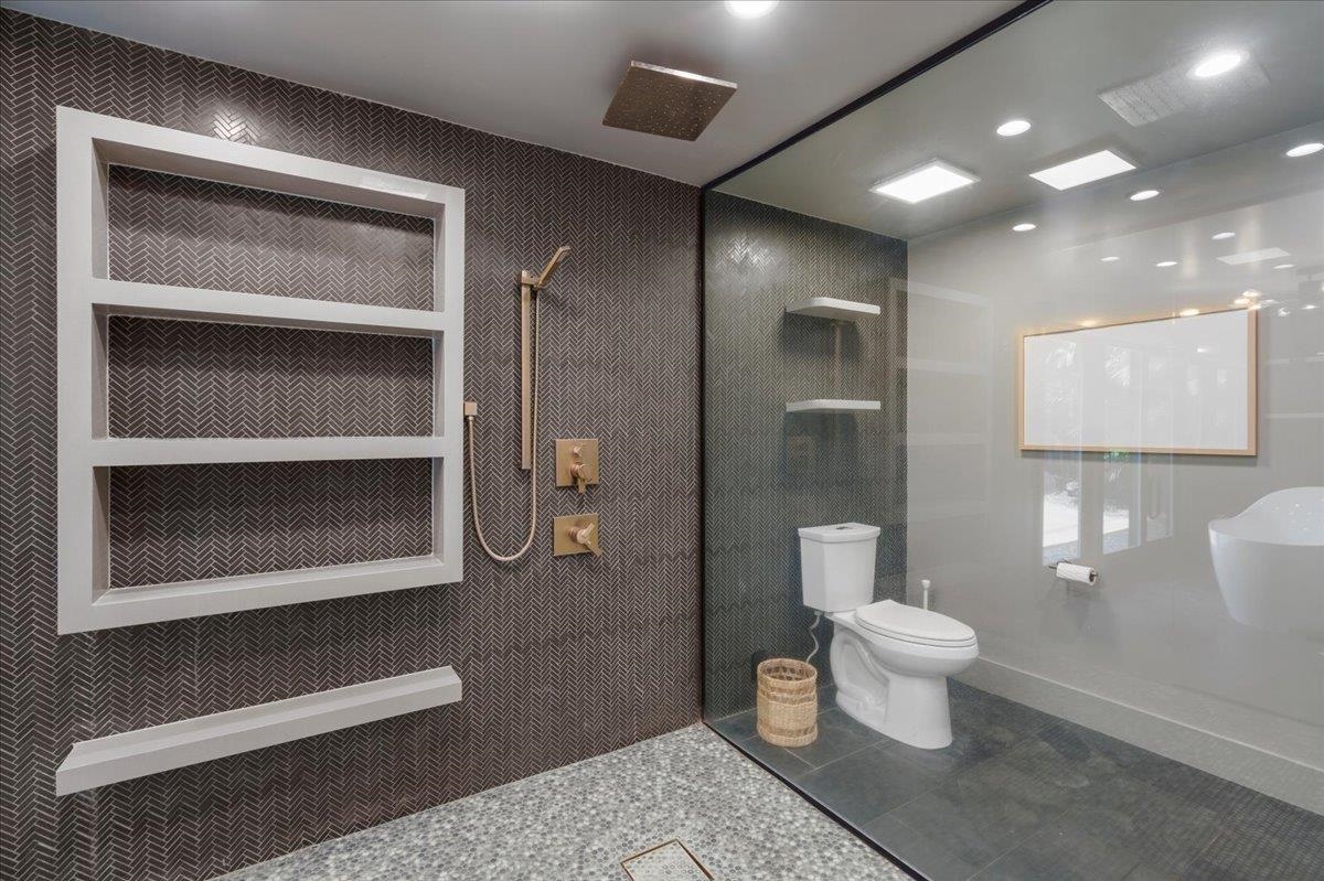 124  Waaula Pl Wailea, Wailea/Makena home - photo 26 of 50