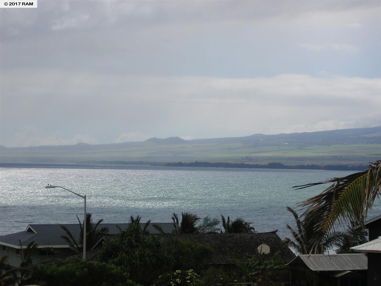 1252  Kilou St Oceanview Estates, Wailuku home - photo 3 of 30