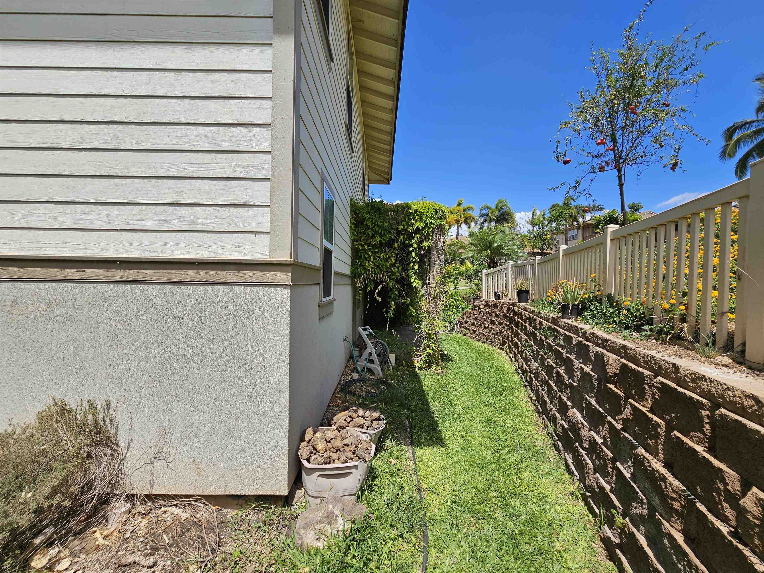 126  Ahekolo St , Kihei home - photo 49 of 50