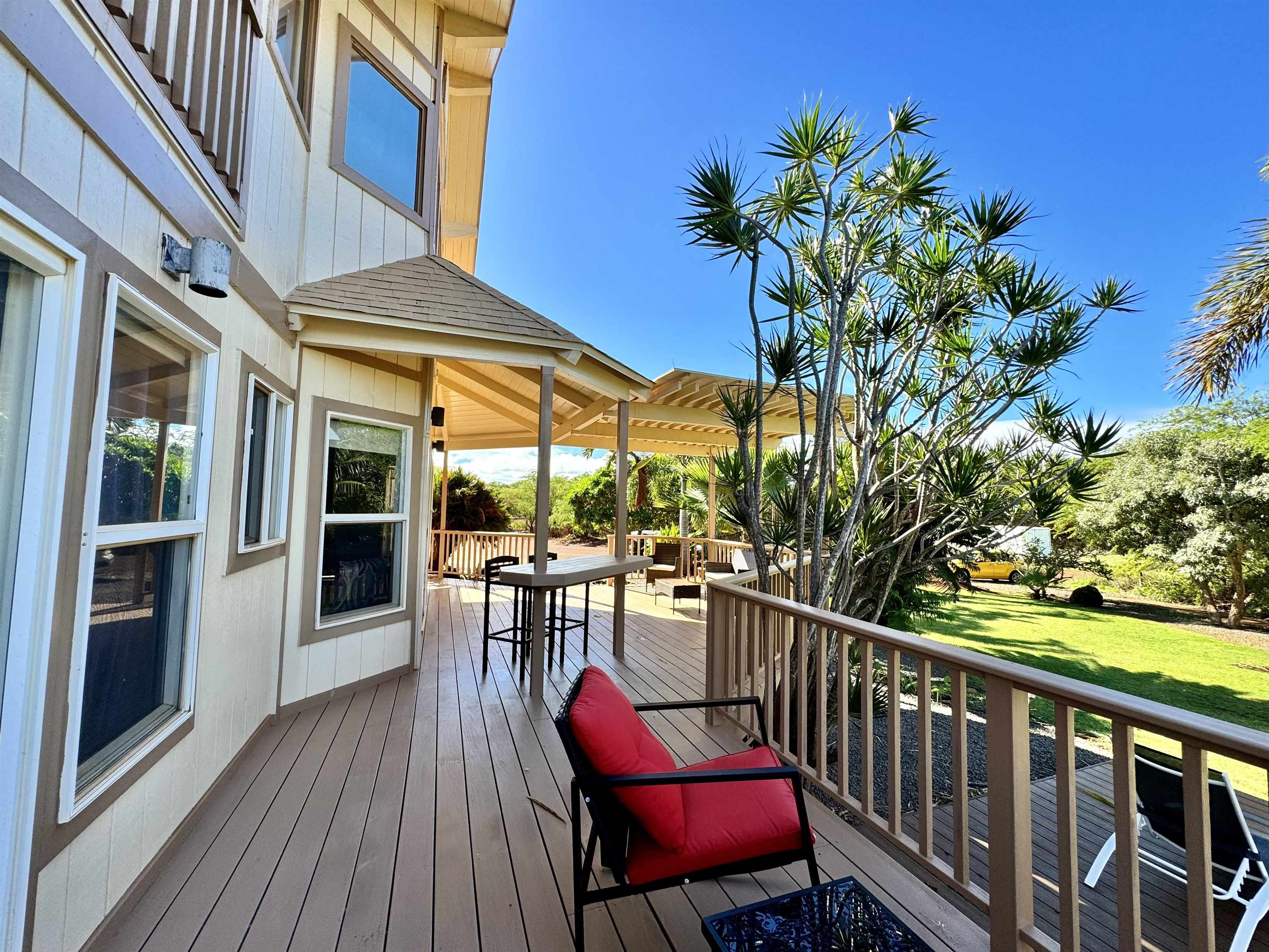 126  Kaiaka Rd , Molokai home - photo 2 of 49