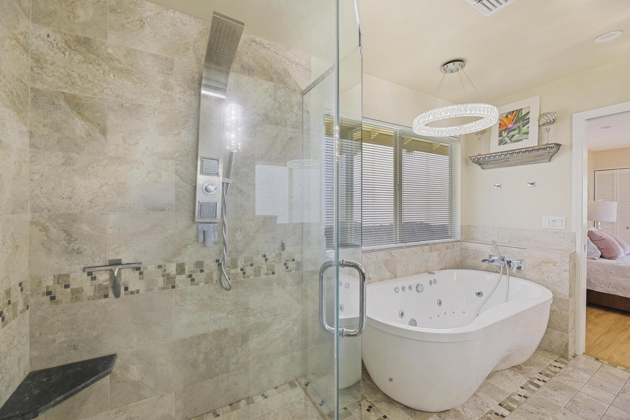 126  Ponana St South Maui, Kihei home - photo 31 of 50