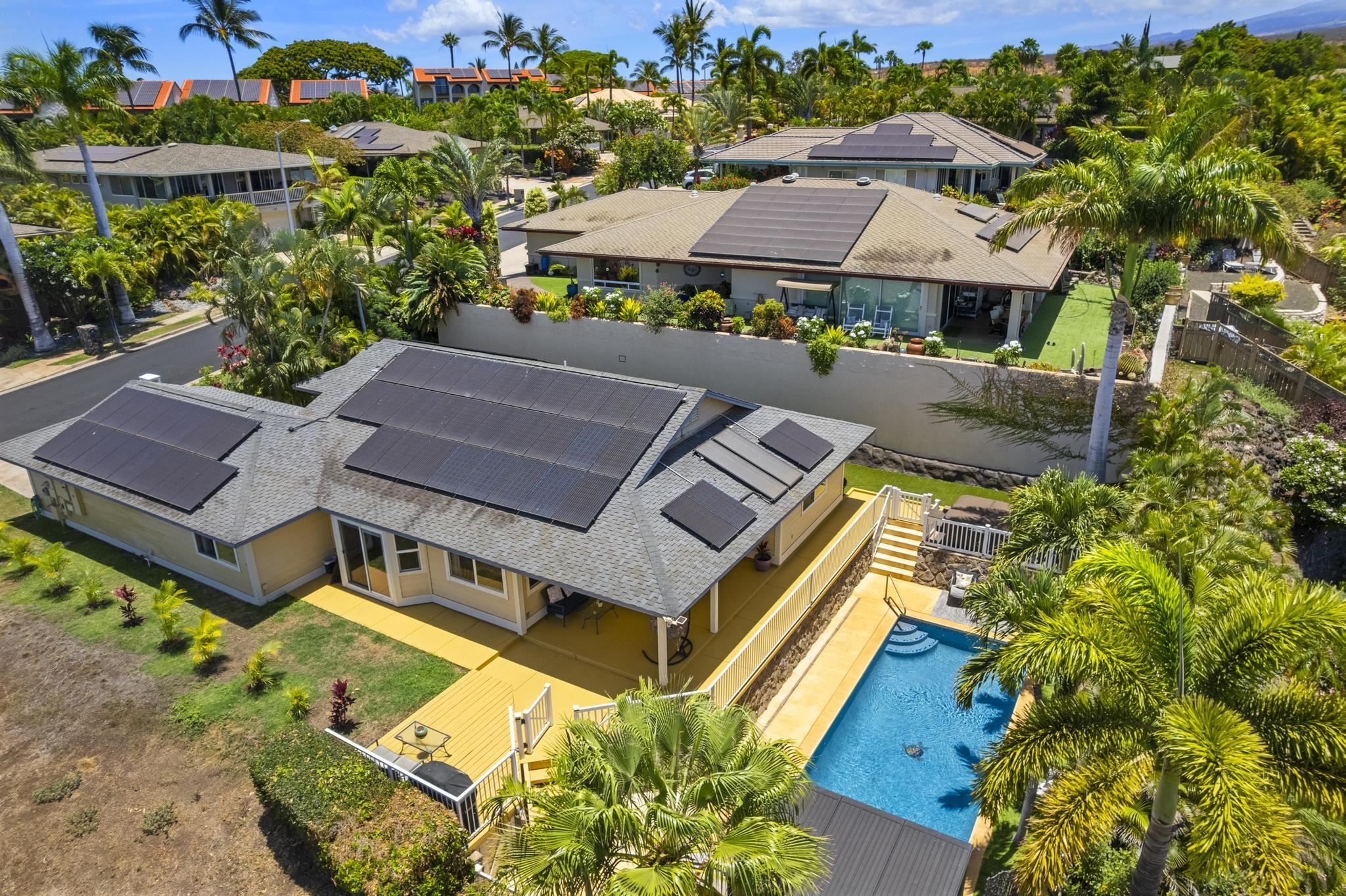 126  Ponana St South Maui, Kihei home - photo 33 of 50