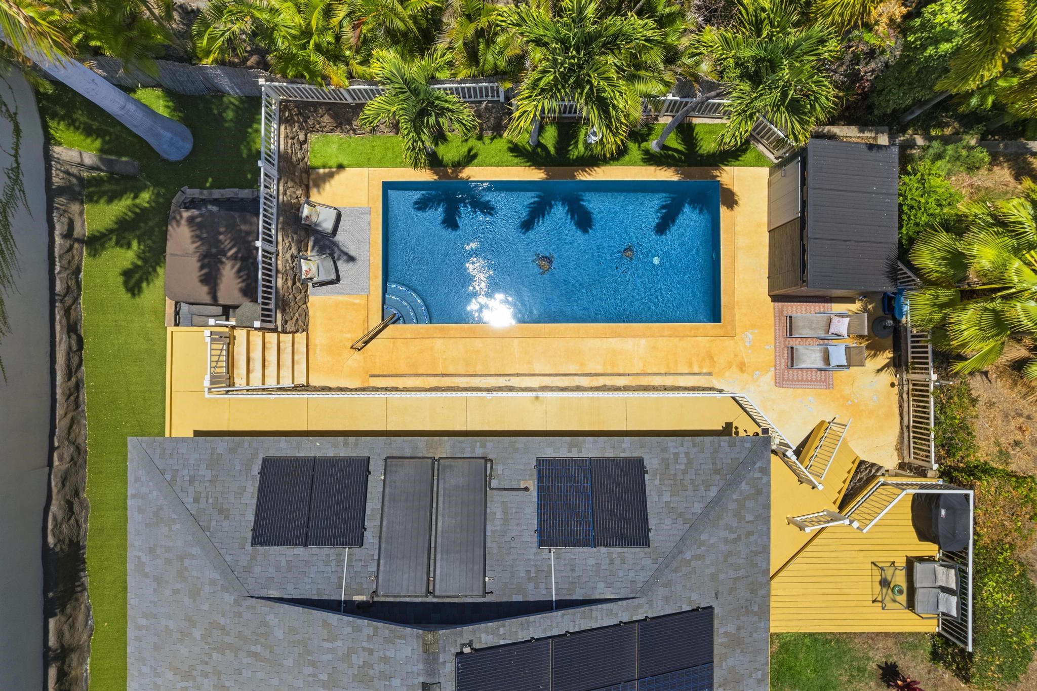 126  Ponana St South Maui, Kihei home - photo 8 of 50