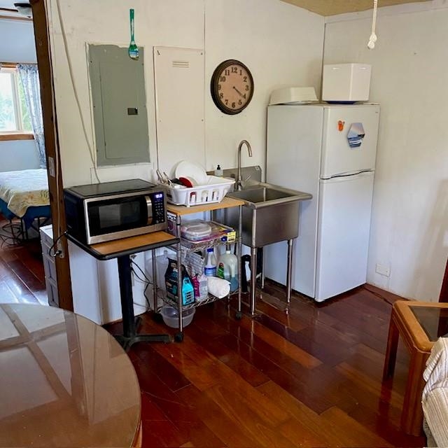 1264  Malaihi Rd , Wailuku home - photo 13 of 17