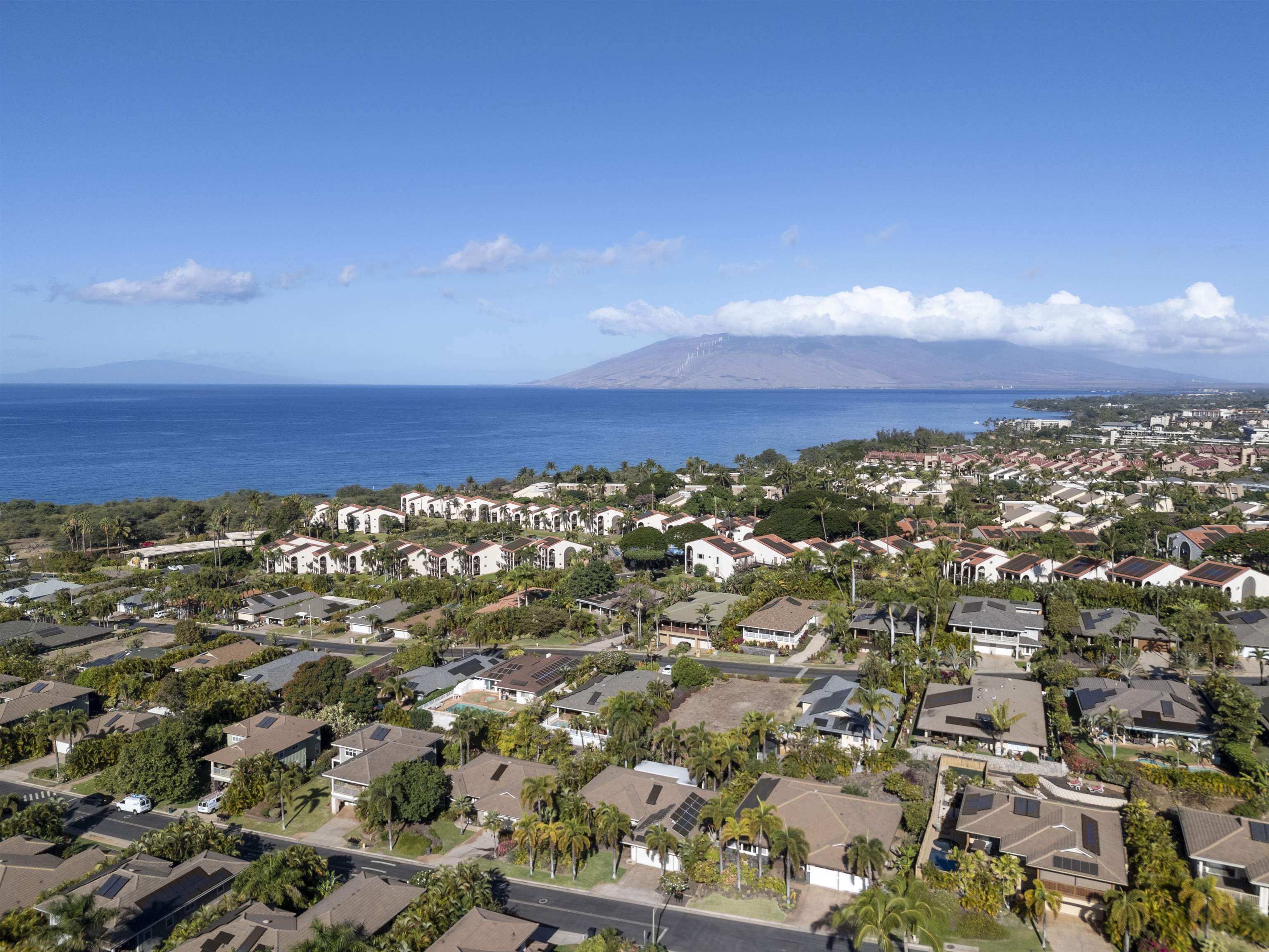 127  Ahekolo St South Kihei, Kihei home - photo 4 of 26