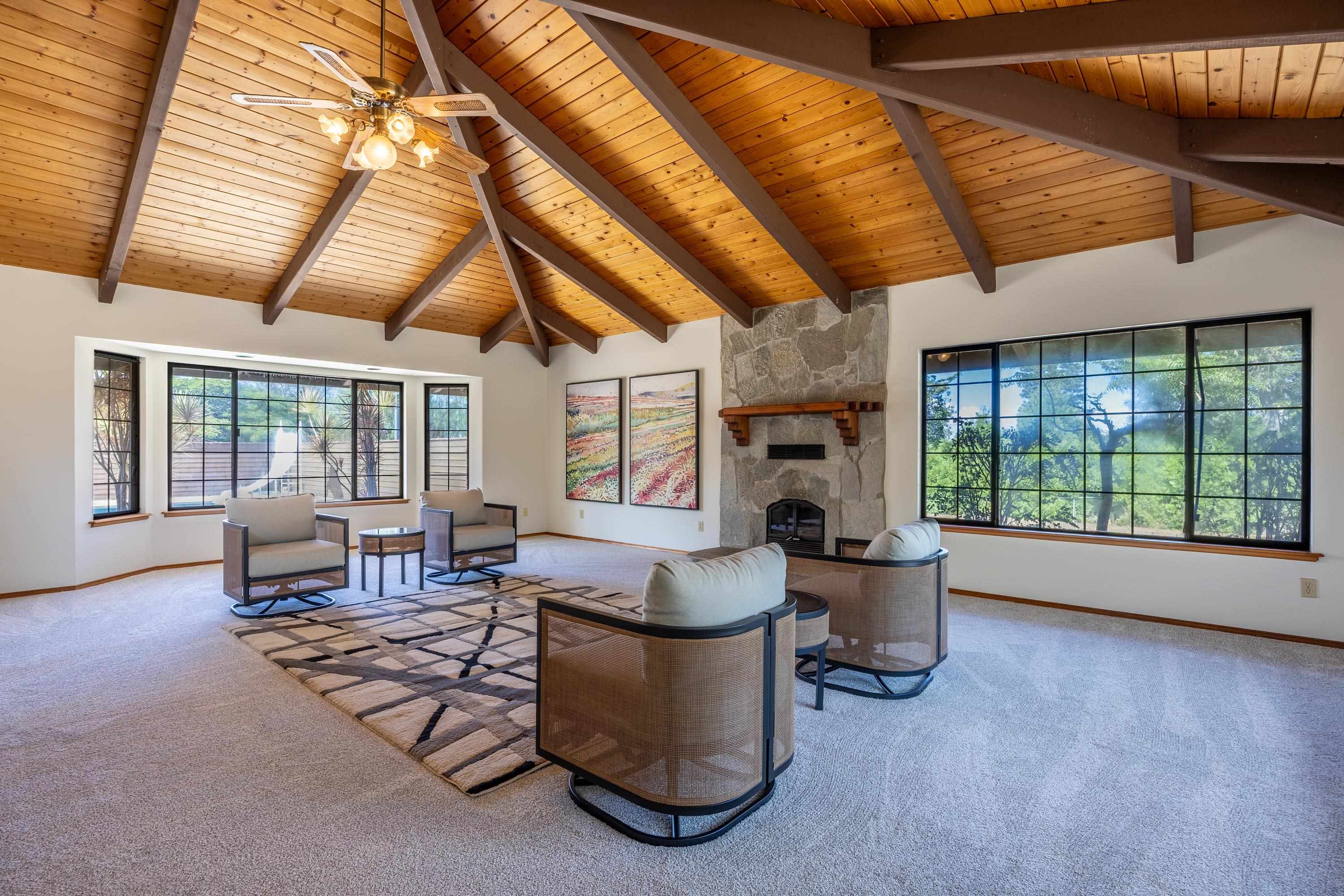 128  Hoopalua Dr , Makawao/Olinda/Haliimaile home - photo 8 of 50