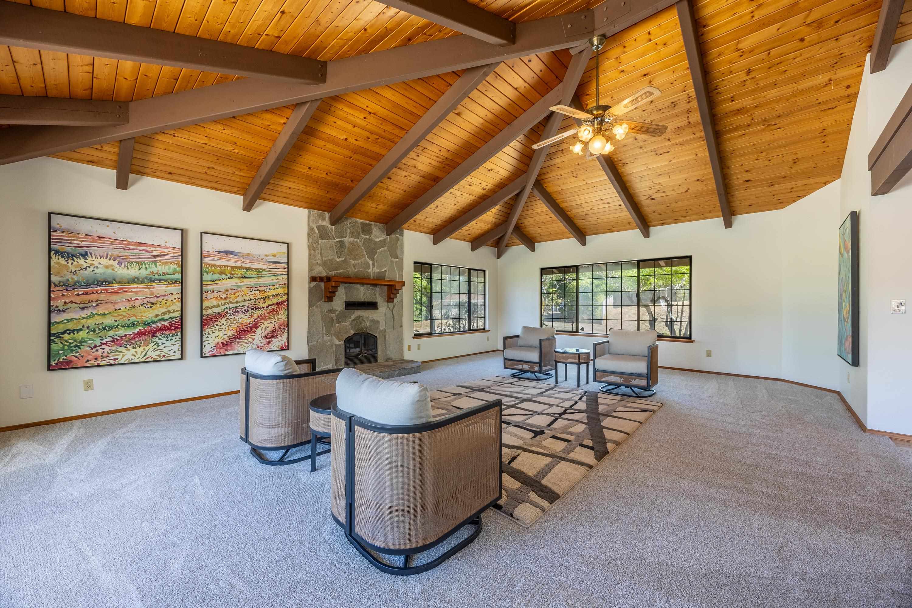 128  Hoopalua Dr , Makawao/Olinda/Haliimaile home - photo 9 of 50