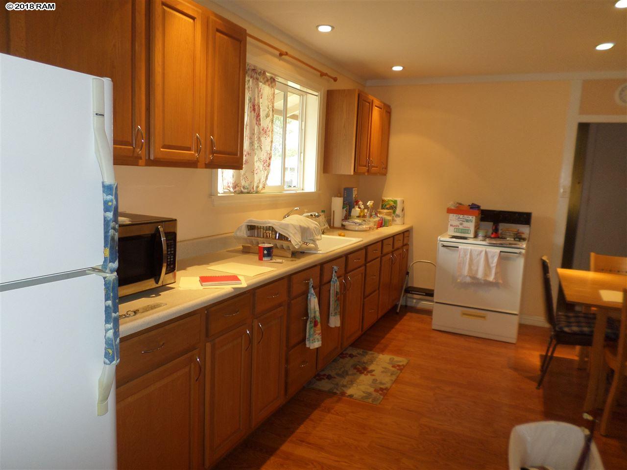 129  Kuula St , Kahului home - photo 14 of 23