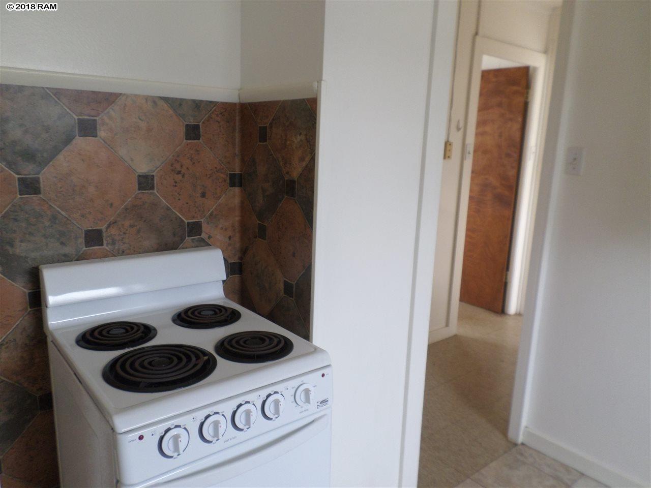 129  Kuula St , Kahului home - photo 19 of 23